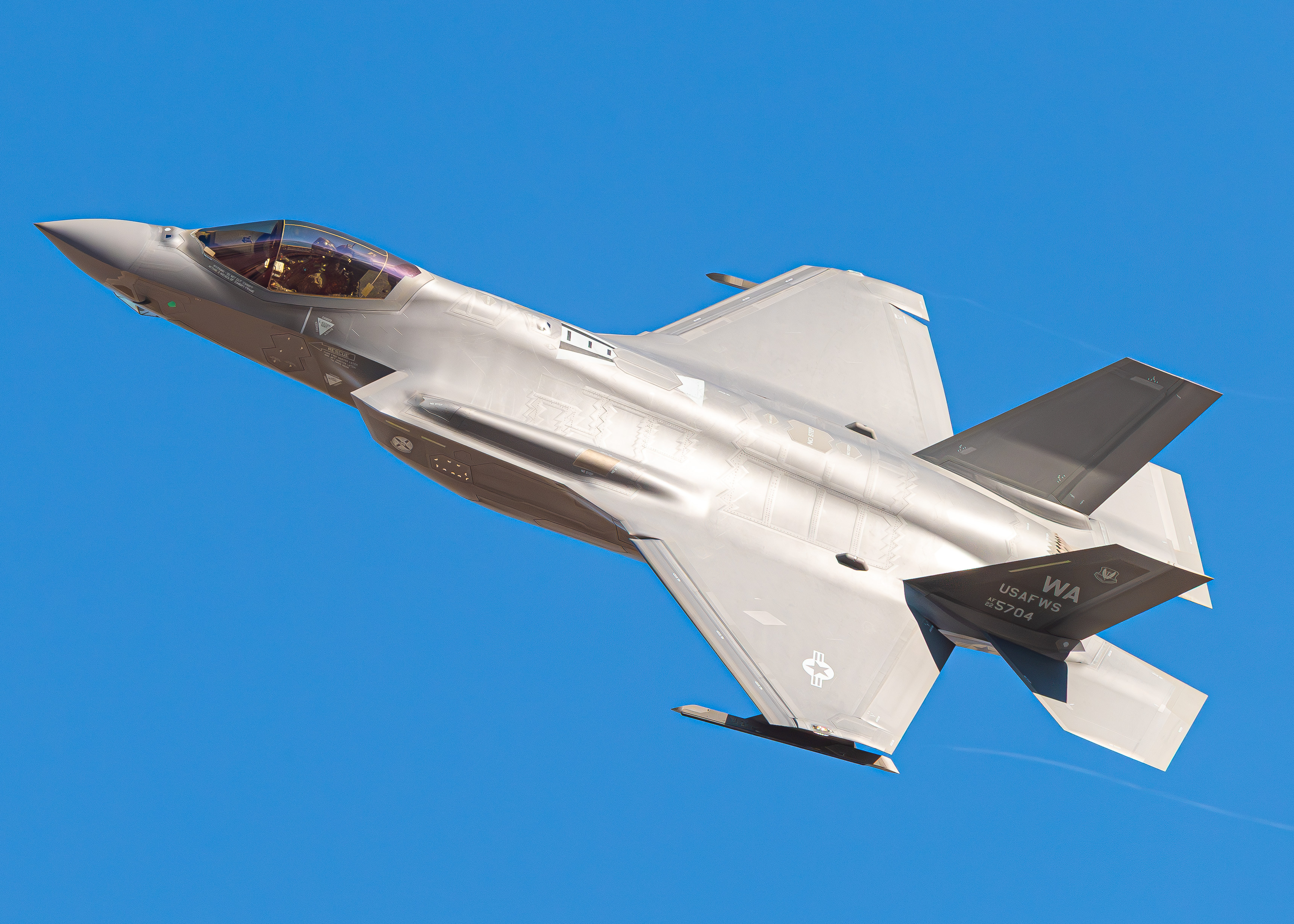 Full size: USAF - United States Air Force Lockheed Martin F-35 Lightning 22-5704 at Nellis Air Force Base