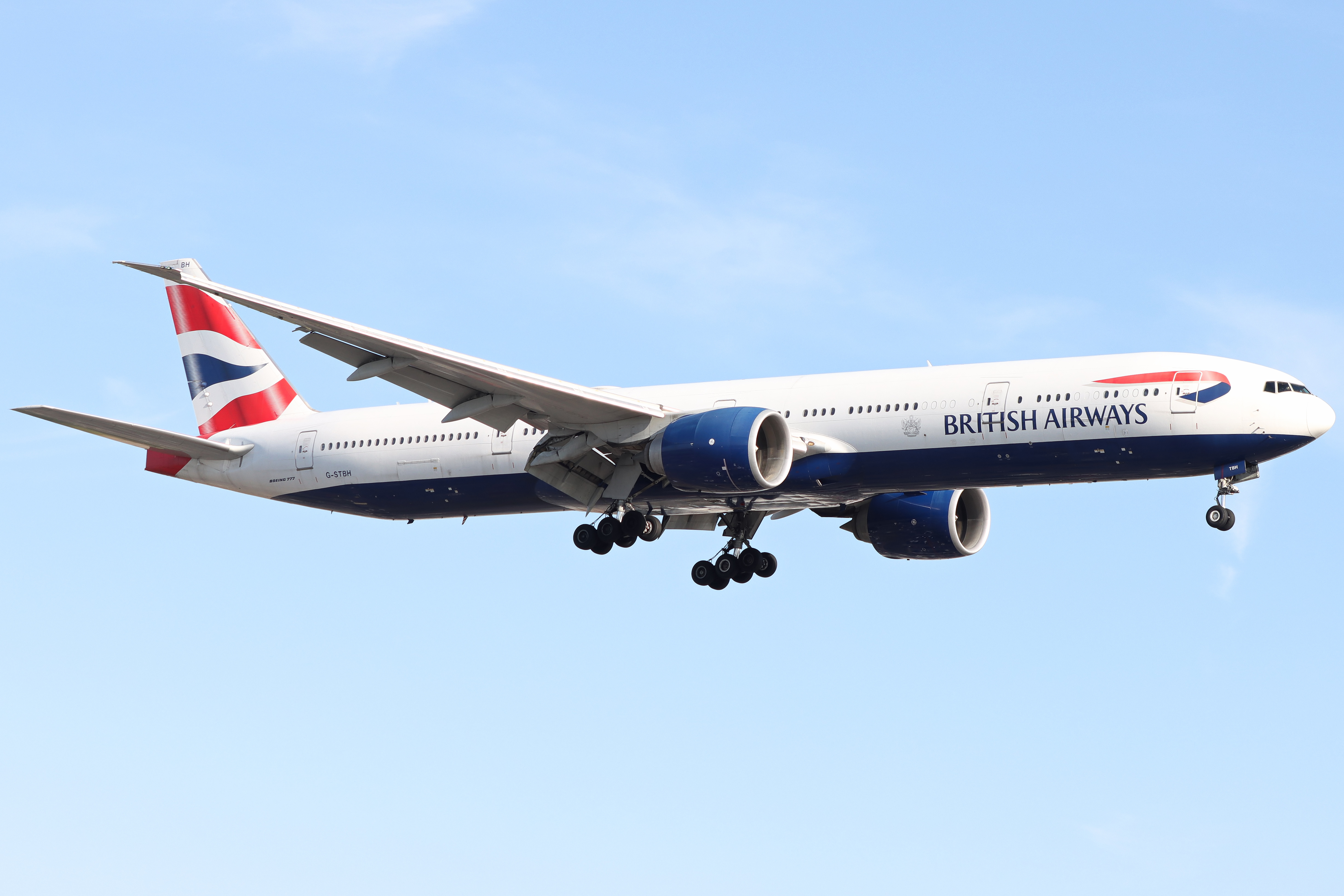 Full size: British Airways Boeing 777-300ER G-STBH at London Heathrow International Airport