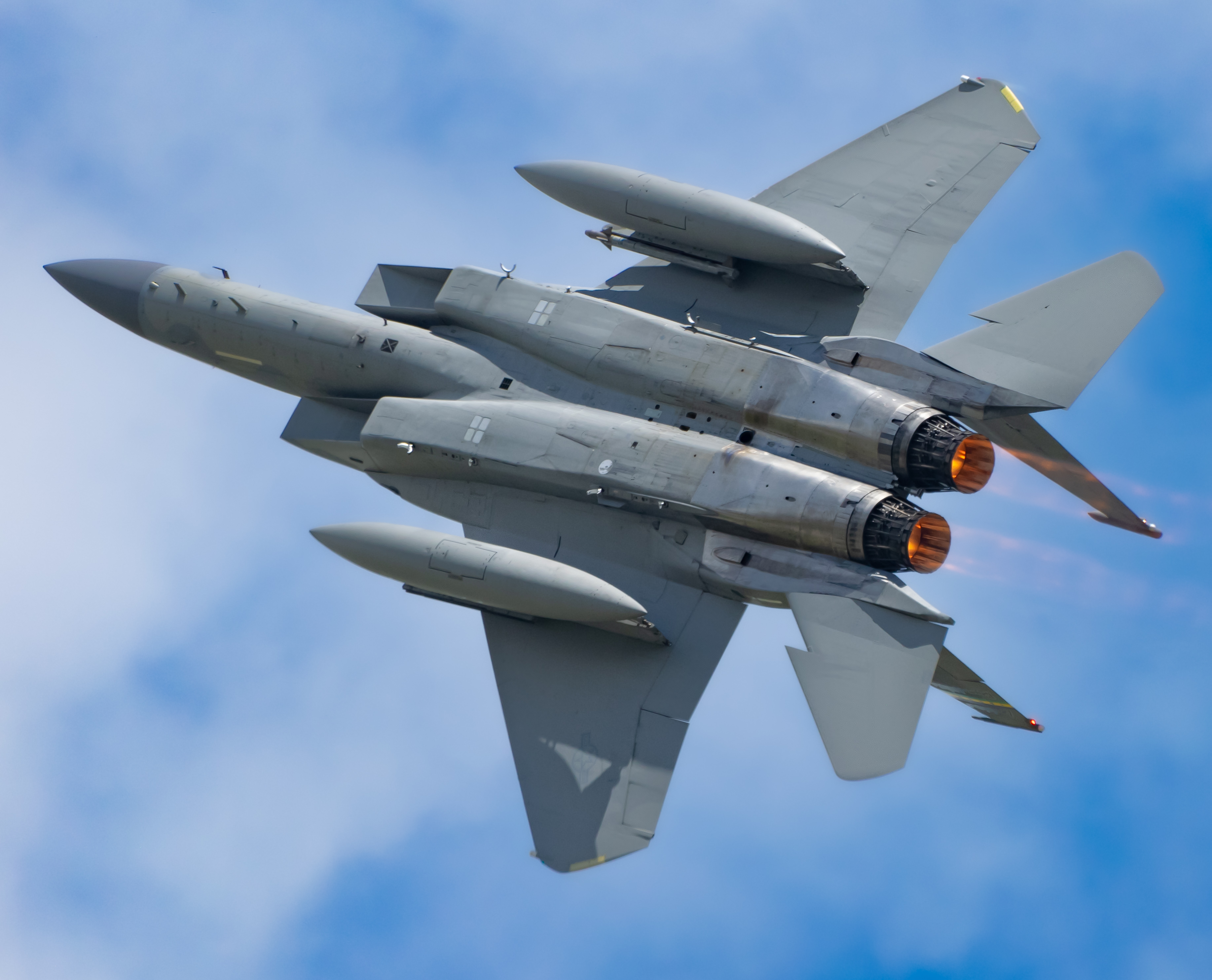 Full size: USAF - United States Air Force McDonnell Douglas F-15 Eagle 86-0174 at Dover Air Force Base