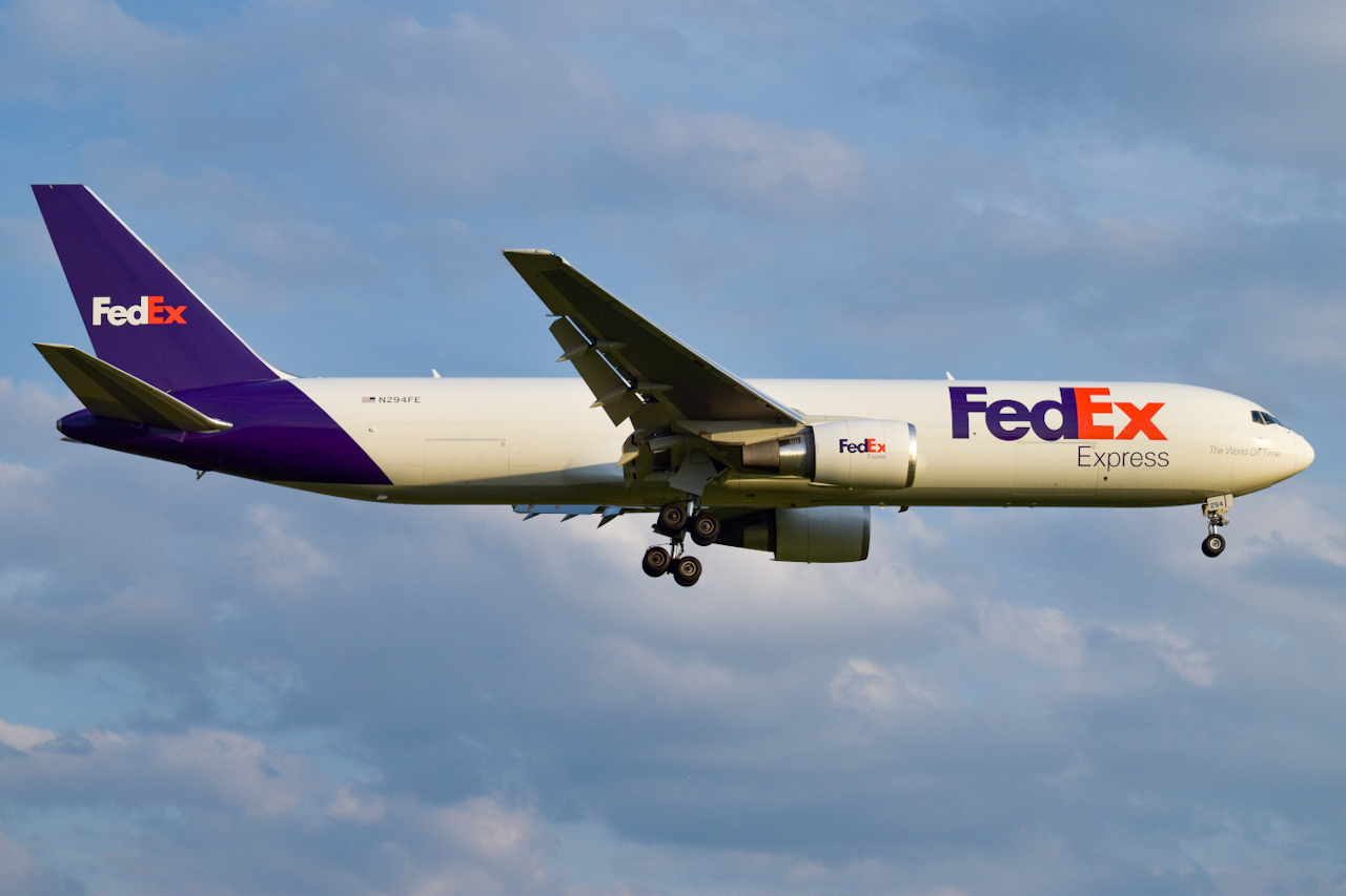 Full size: FedEx Boeing 767-300F N294FE at Raleigh-Durham International Airport