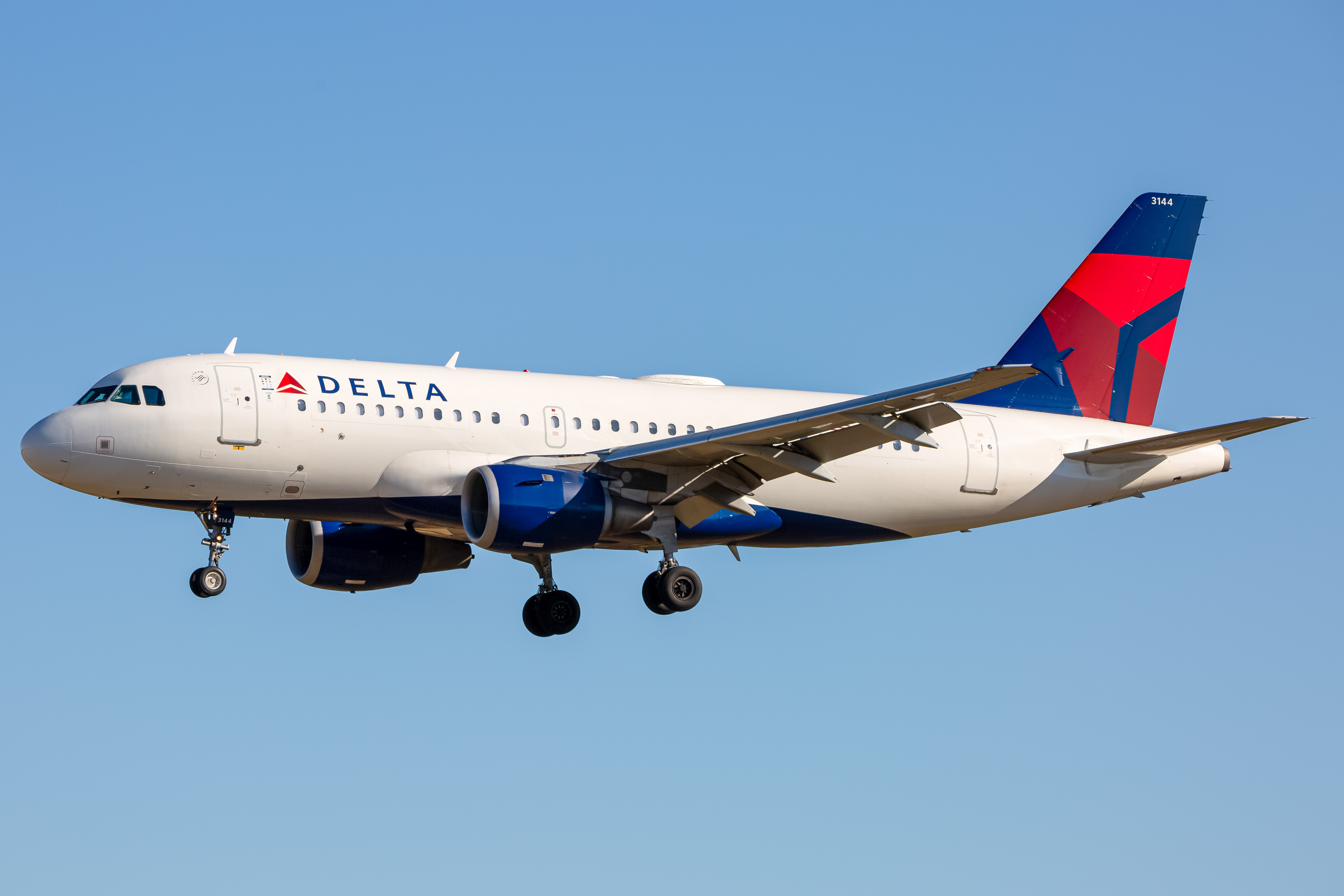 Full size: Delta Airlines Airbus A319 N344NB at Baltimore/Washington International Thurgood Marshall Airport