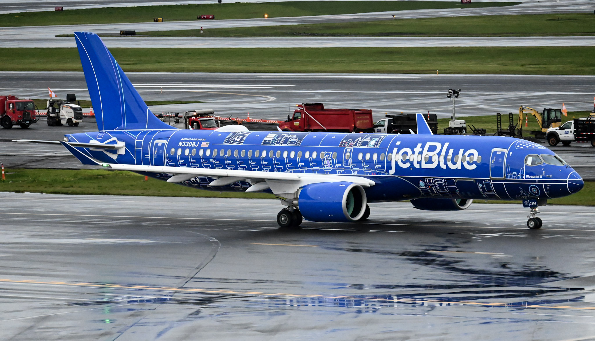 Full size: JetBlue Airways Airbus A220-300 N3308J at General Edward Lawrence Logan International Airport