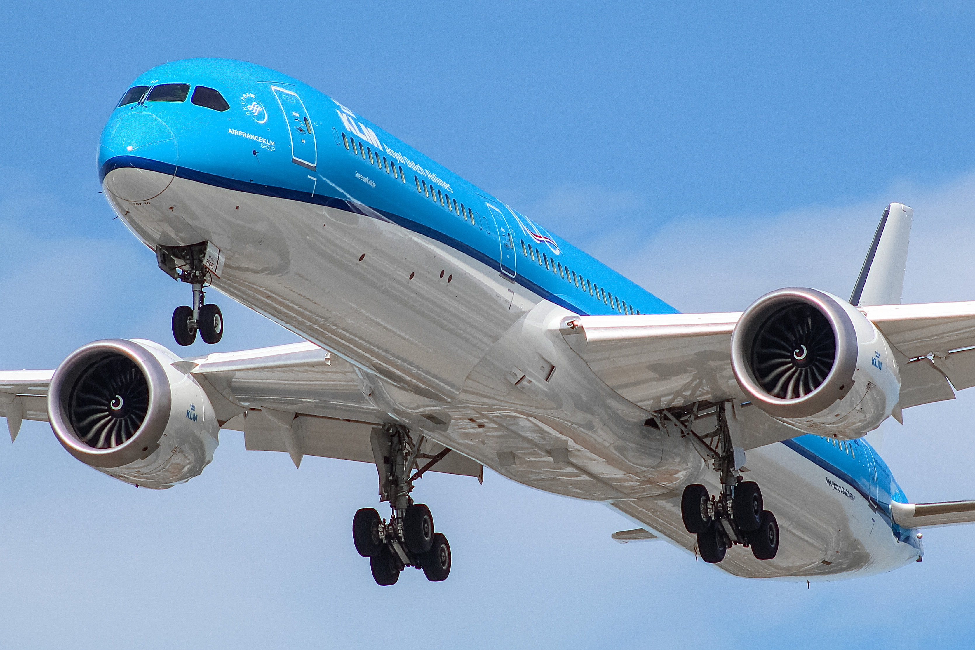 Full size: KLM Boeing 787-10 PH-BKF at Chicago O'Hare International Airport