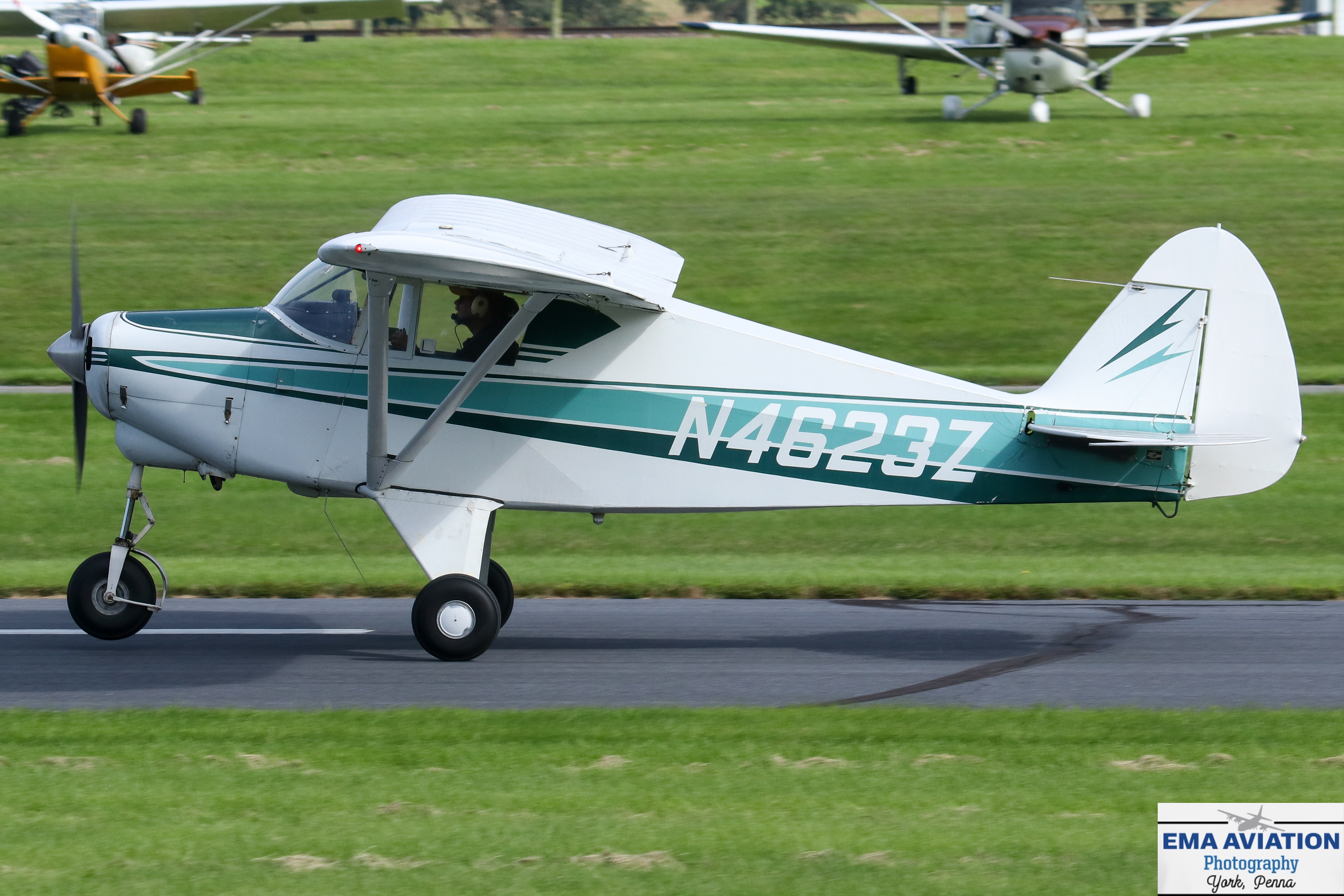 Full size: PRIVATE Piper 22 Tri-Pacer N4623Z at Smoketown Airport
