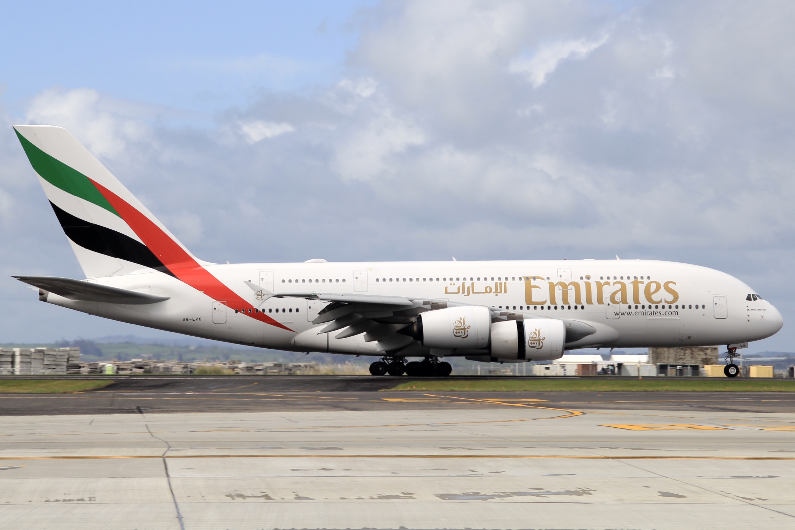 Full size: Emirates Airbus A380-800 A6-EVK at Auckland International Airport