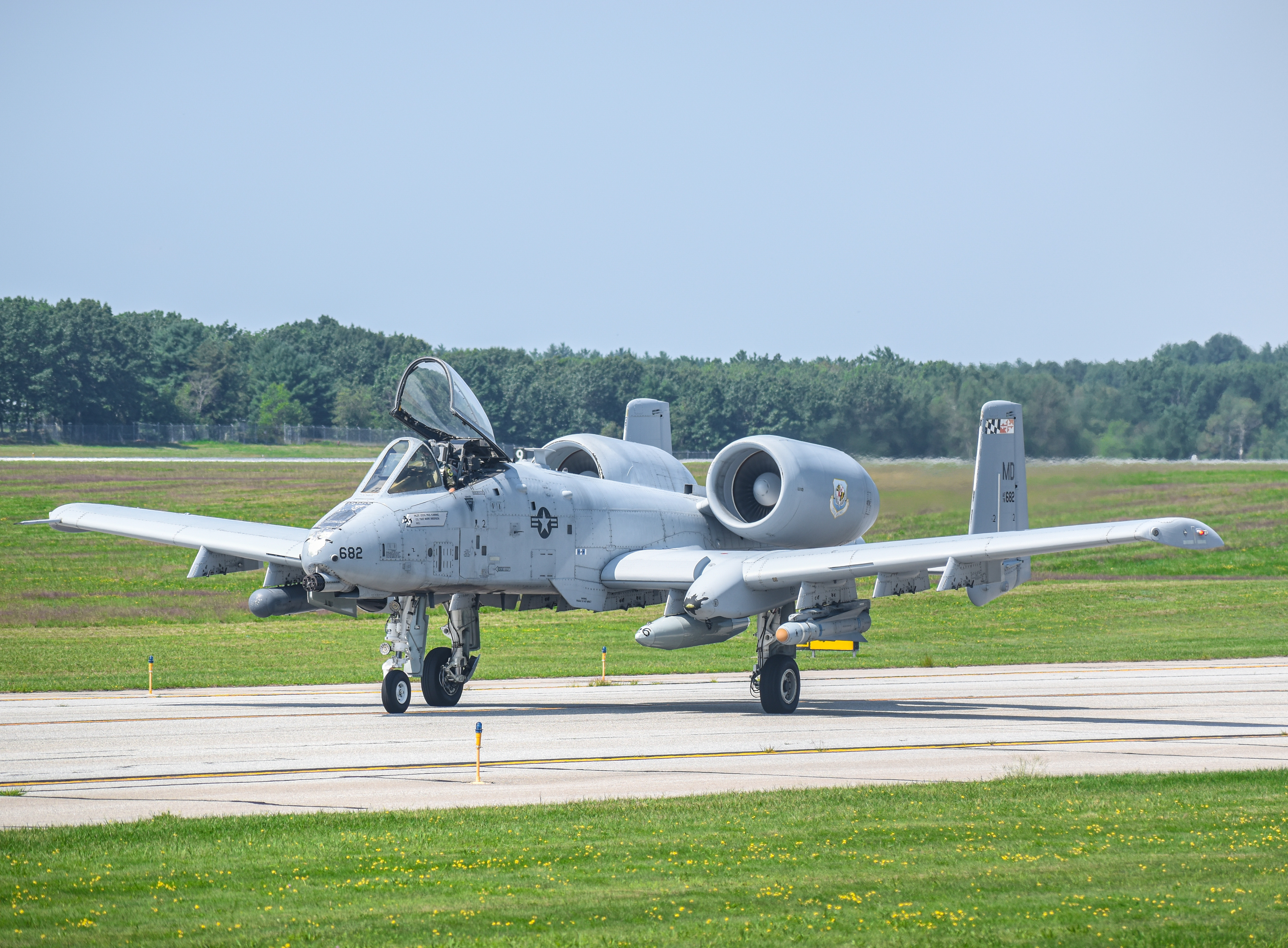 Full size: USAF - United States Air Force Fairchild A-10 Thunderbolt 78-0682 at Portsmouth International Airport at Pease