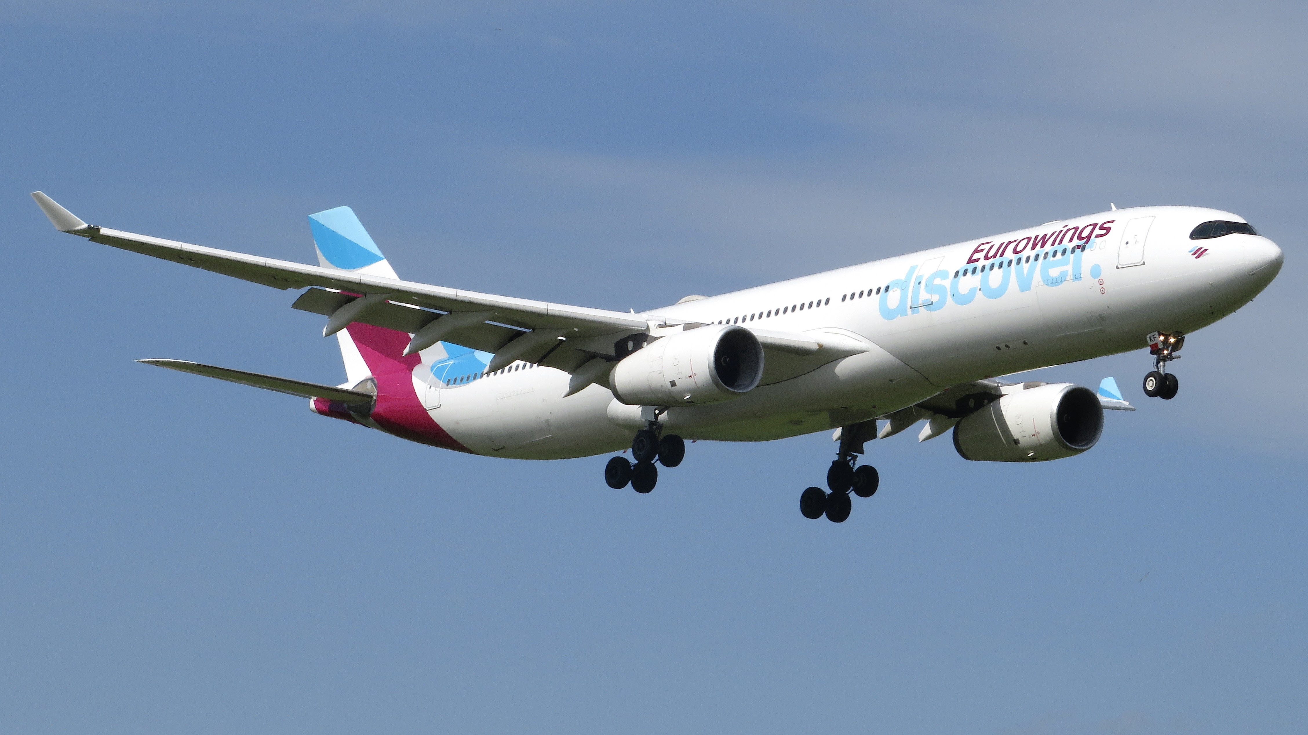 Full size: Eurowings Discover Airbus A330-300 D-AIKF at Tampa International Airport
