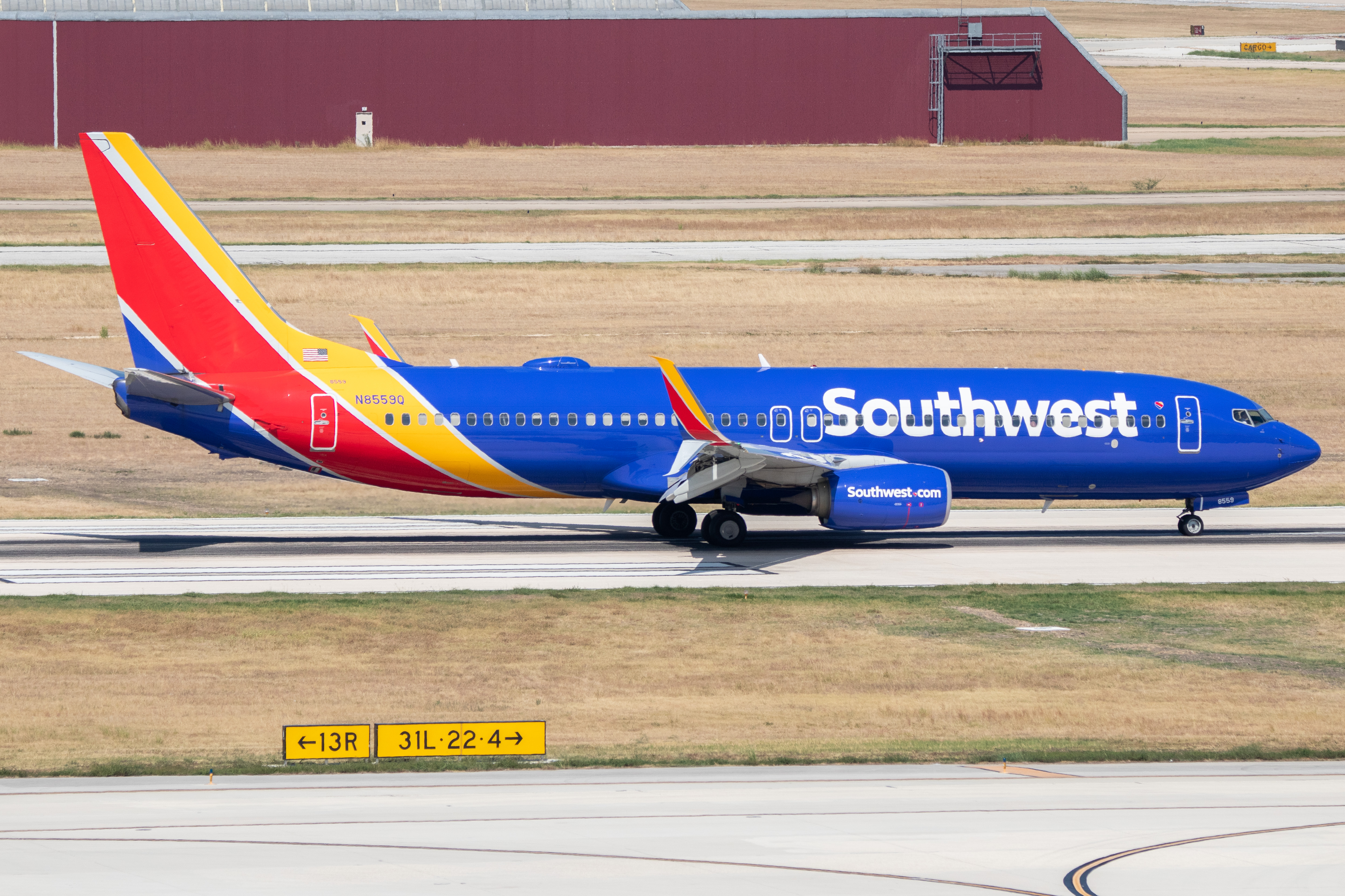 Full size: Southwest Airlines Boeing 737-800 N8559Q at San Antonio International Airport