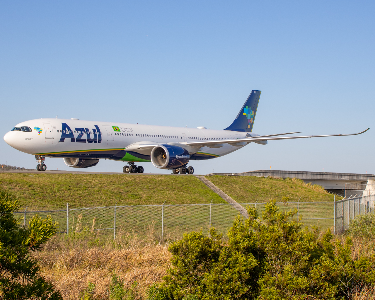 Full size: Azul Airbus A330-900 PR-ANX at Orlando International Airport