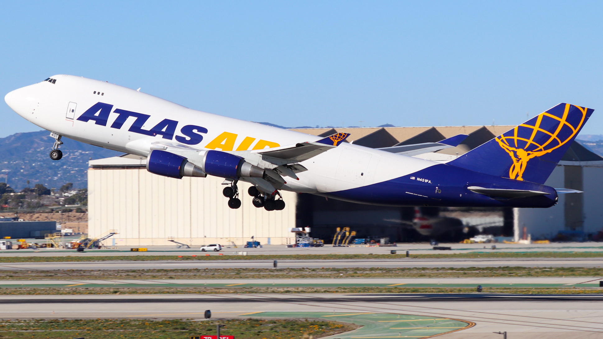 Full size: Atlas Air Boeing 747-400F N451PA at Los Angeles International Airport