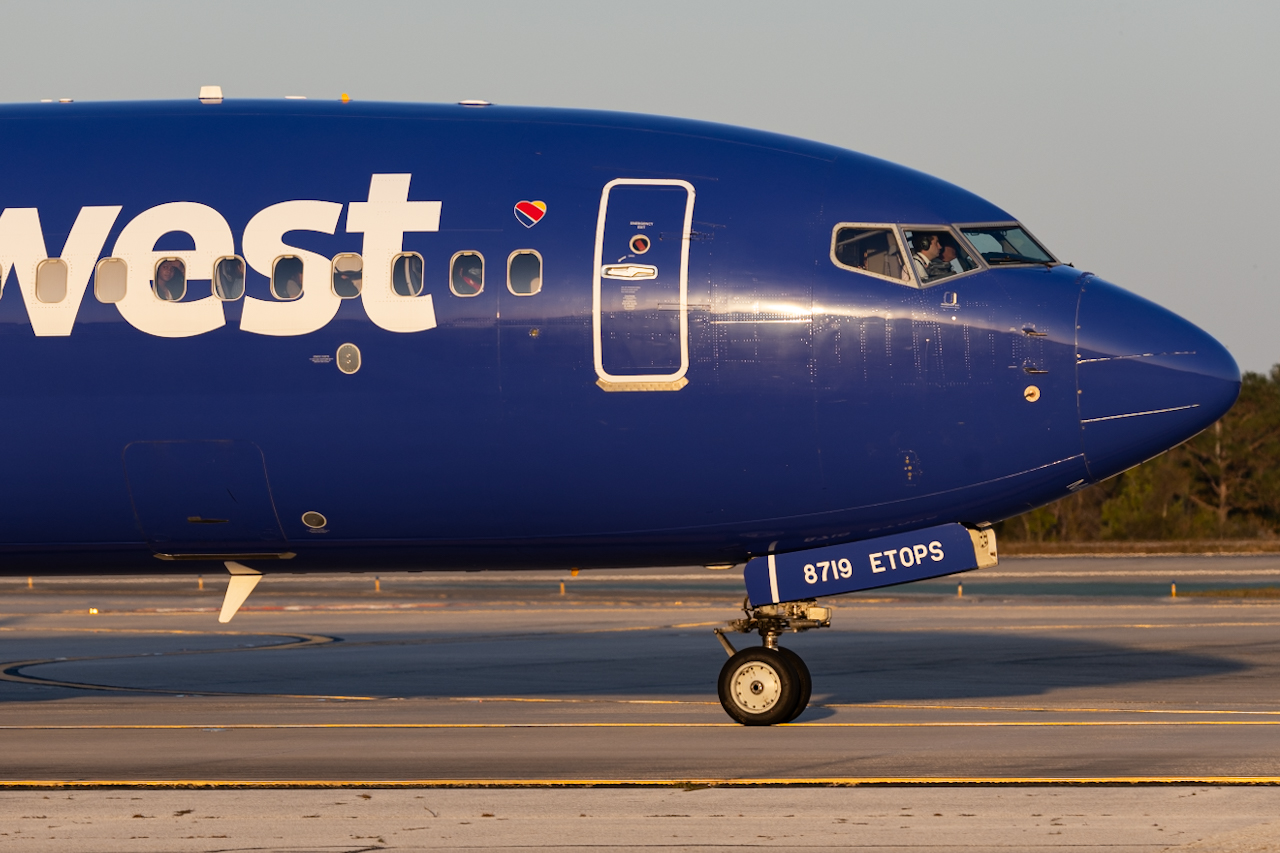 Full size: Southwest Airlines Boeing 737 MAX 8 N8719Q at Orlando International Airport