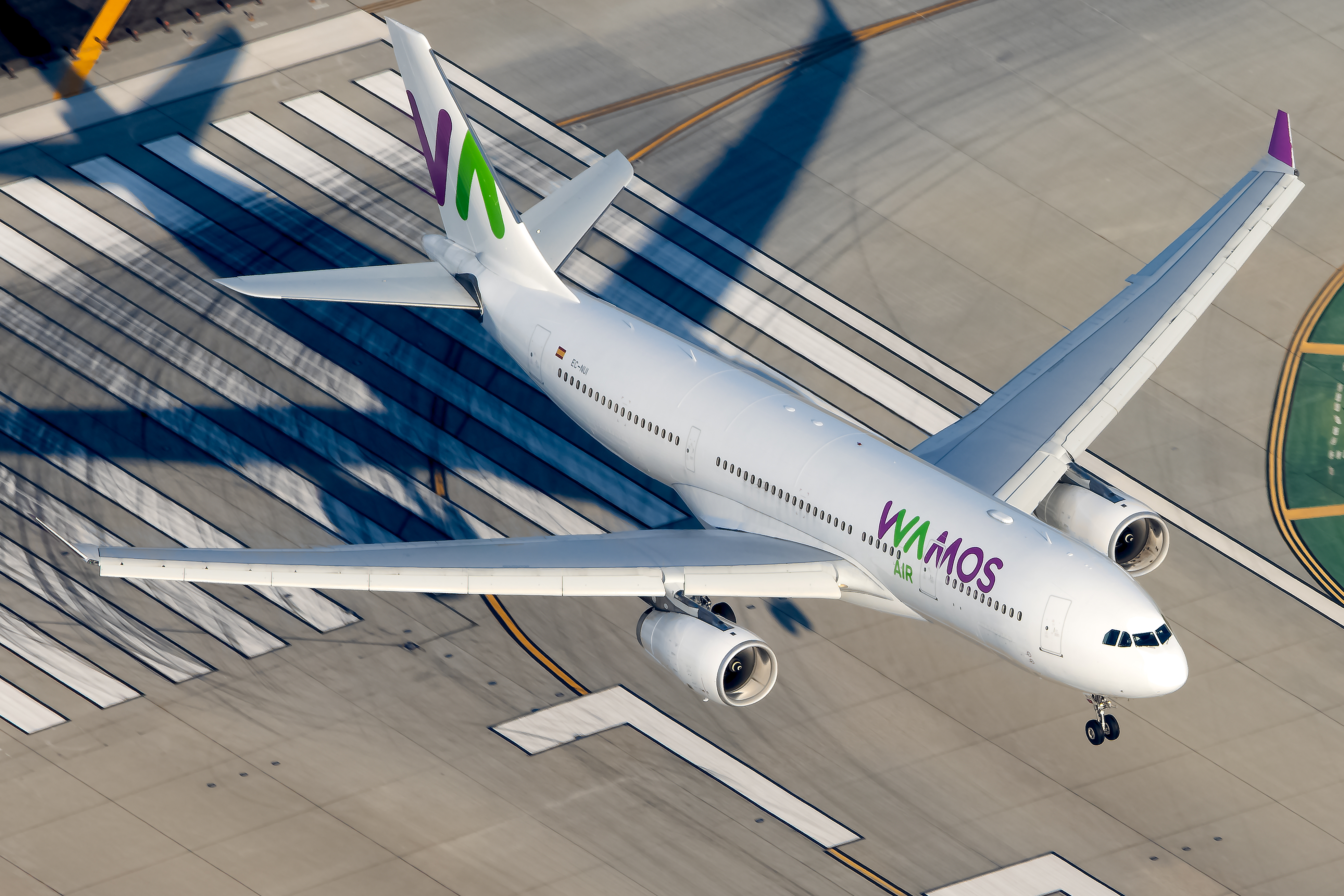 Full size: Wamos Air Airbus A330-200 EC-NUI at Los Angeles International Airport