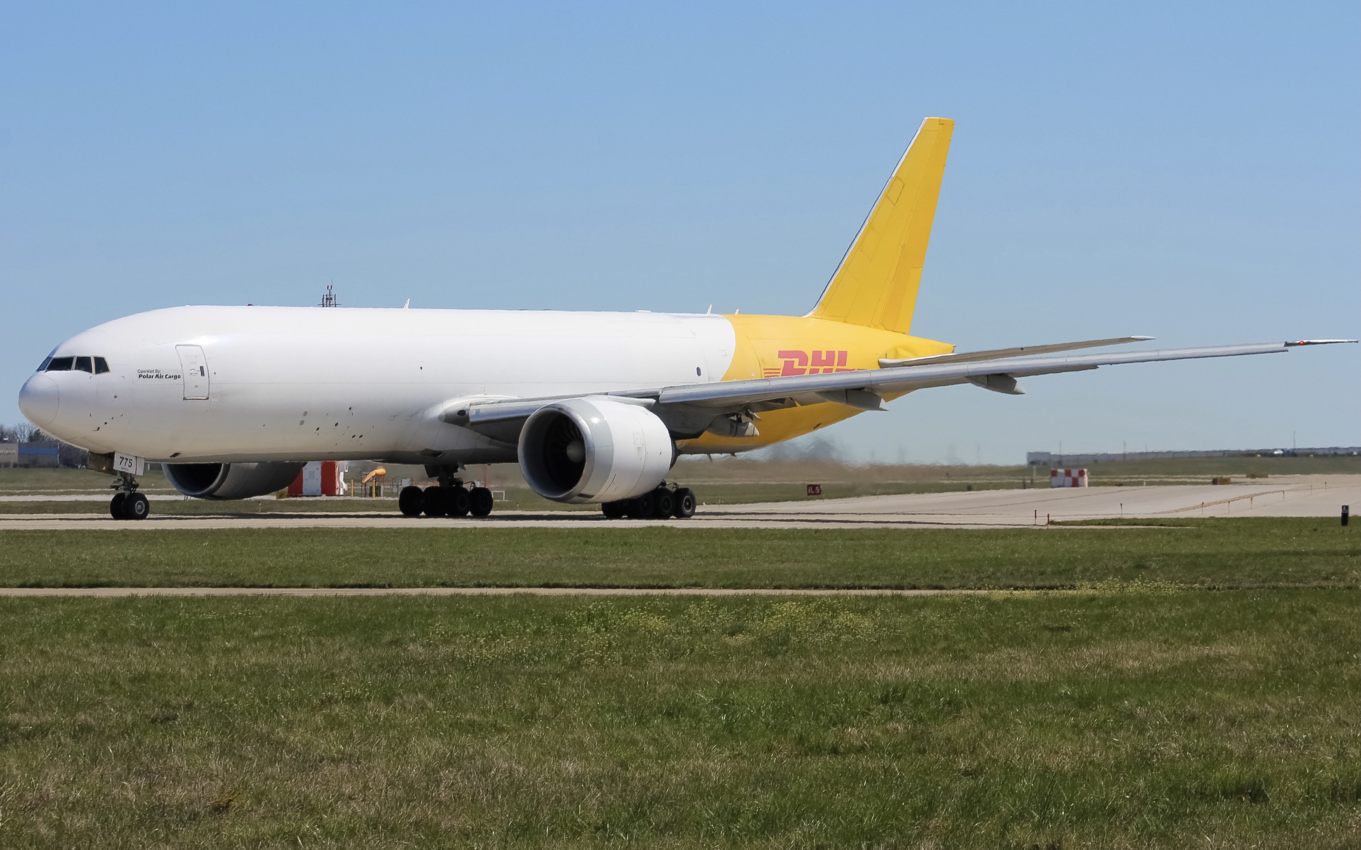 Full size: Southern Air Cargo Boeing 777-F N775SA at Cincinnati/Northern Kentucky International Airport