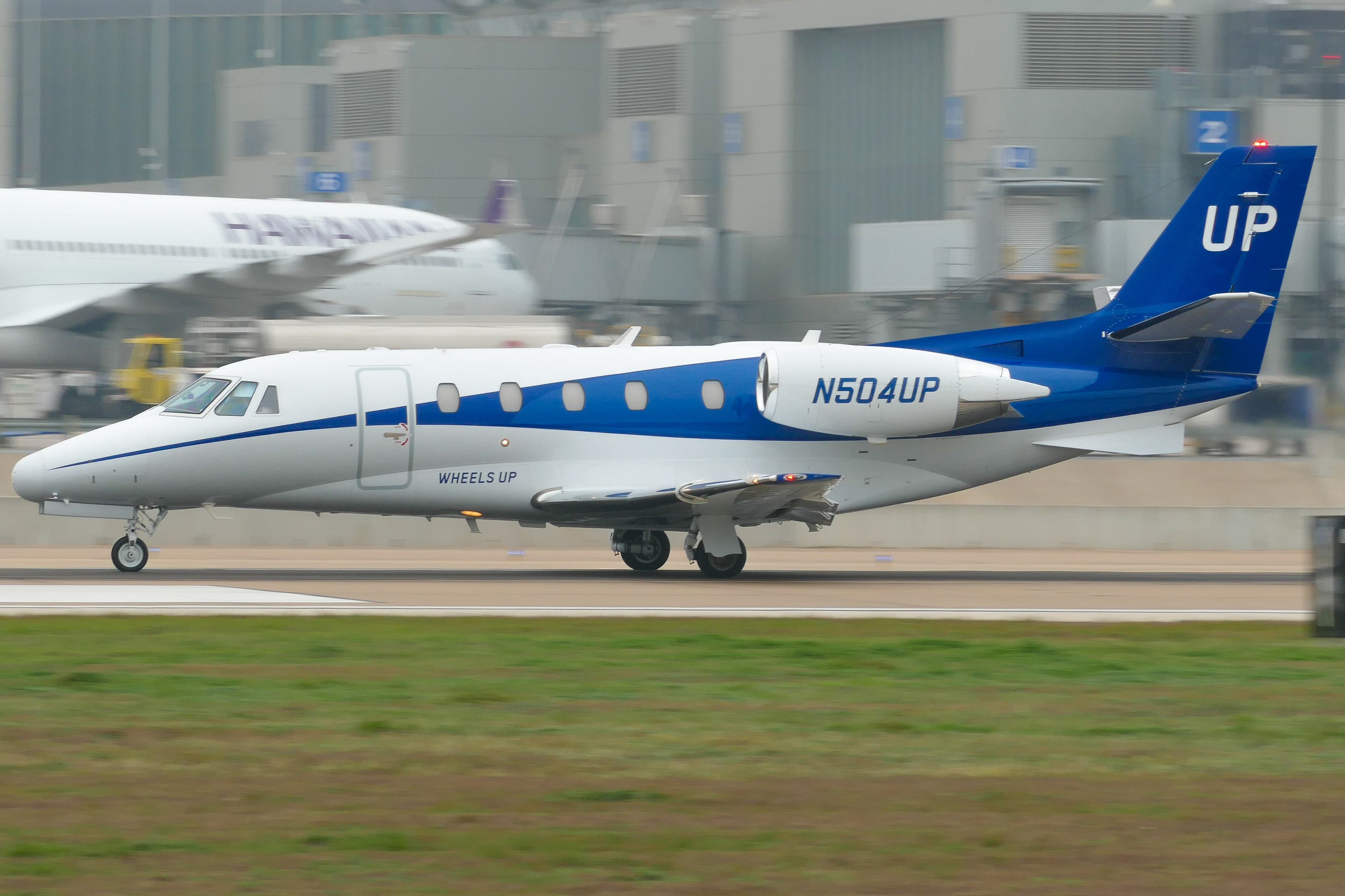 Full size: Wheels Up Cessna 560XLS Citation Excel N504UP at Austin-Bergstrom International Airport