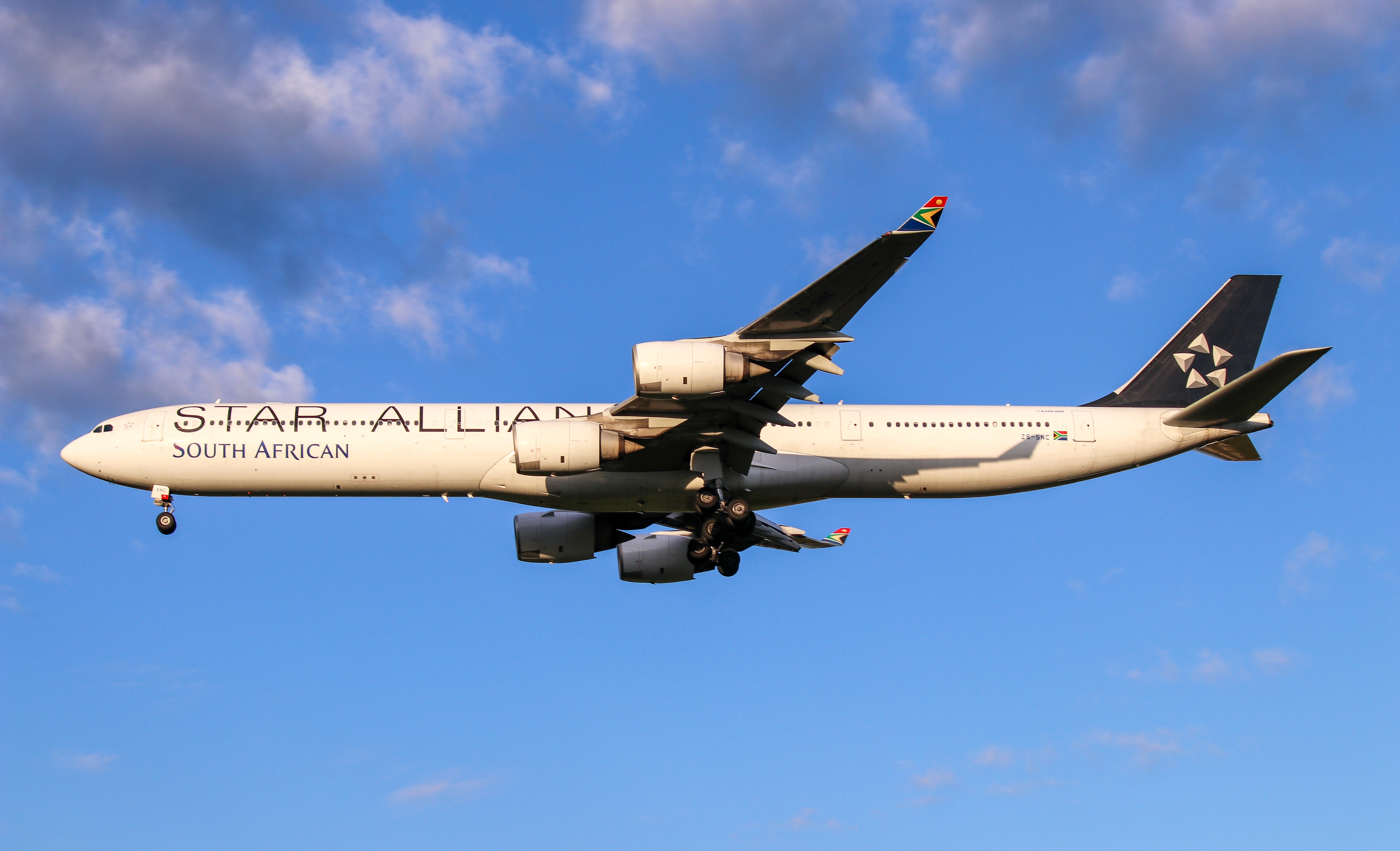 Full size: South African Airways Airbus A340-600 ZS-SNC at Washington Dulles International Airport