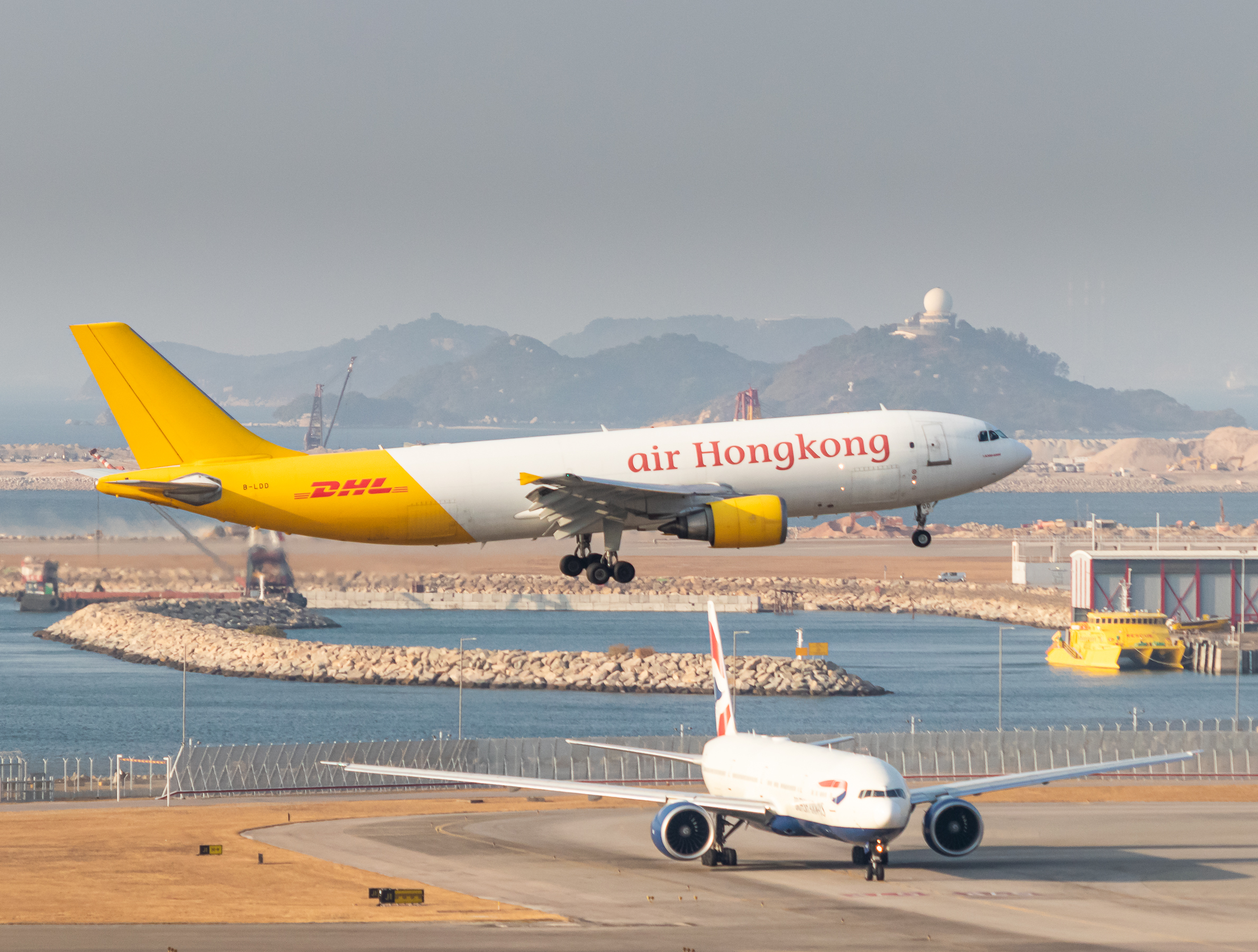 Full size: Air Hong Kong Airbus A300-600F B-LDD at Hong Kong International Airport
