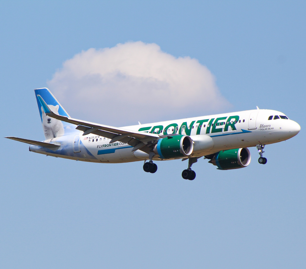 Full size: Frontier Airlines Airbus A320NEO N353FR at Austin-Bergstrom International Airport
