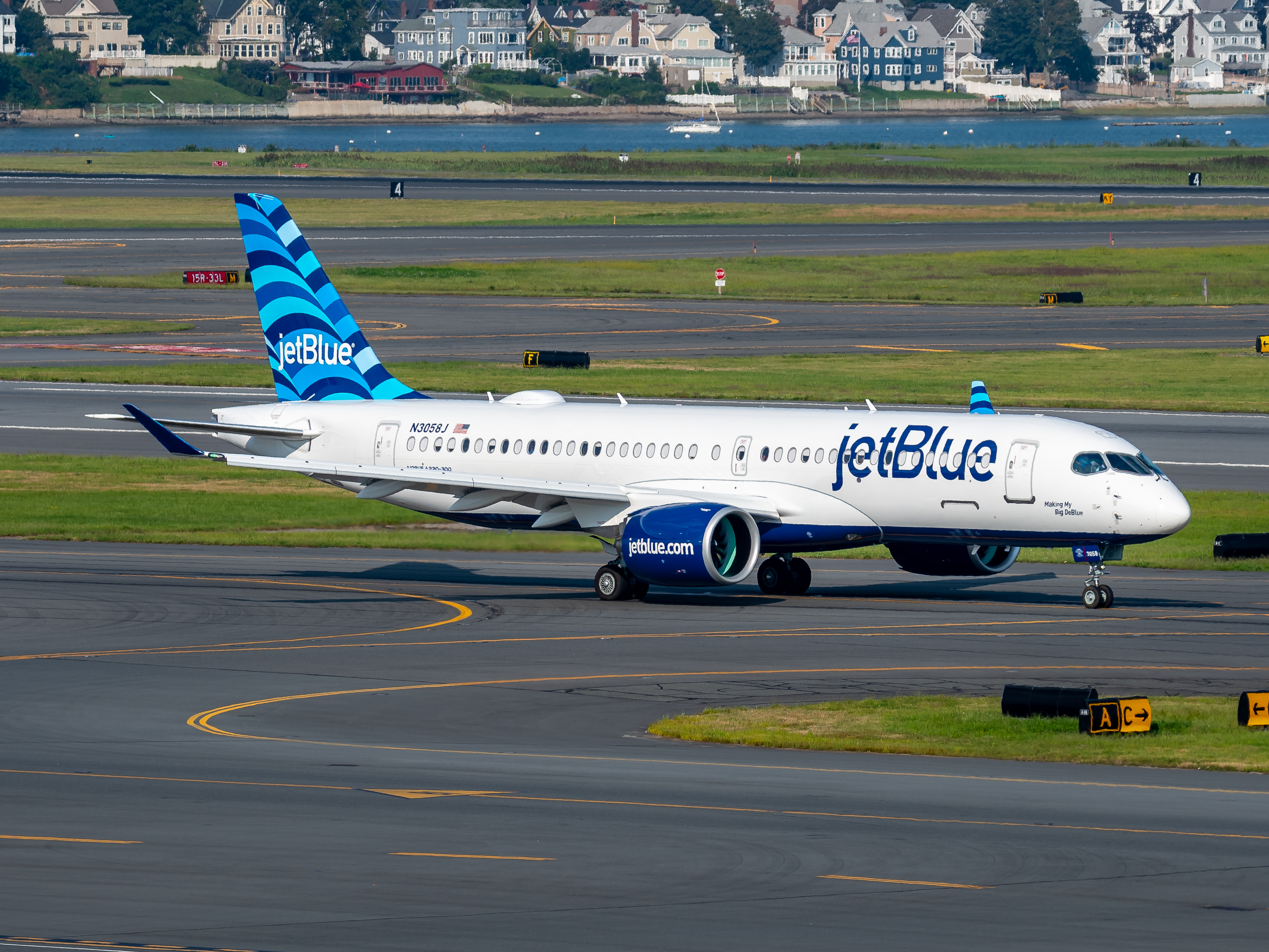 Full size: JetBlue Airways Airbus A220-300 N3058J at General Edward Lawrence Logan International Airport