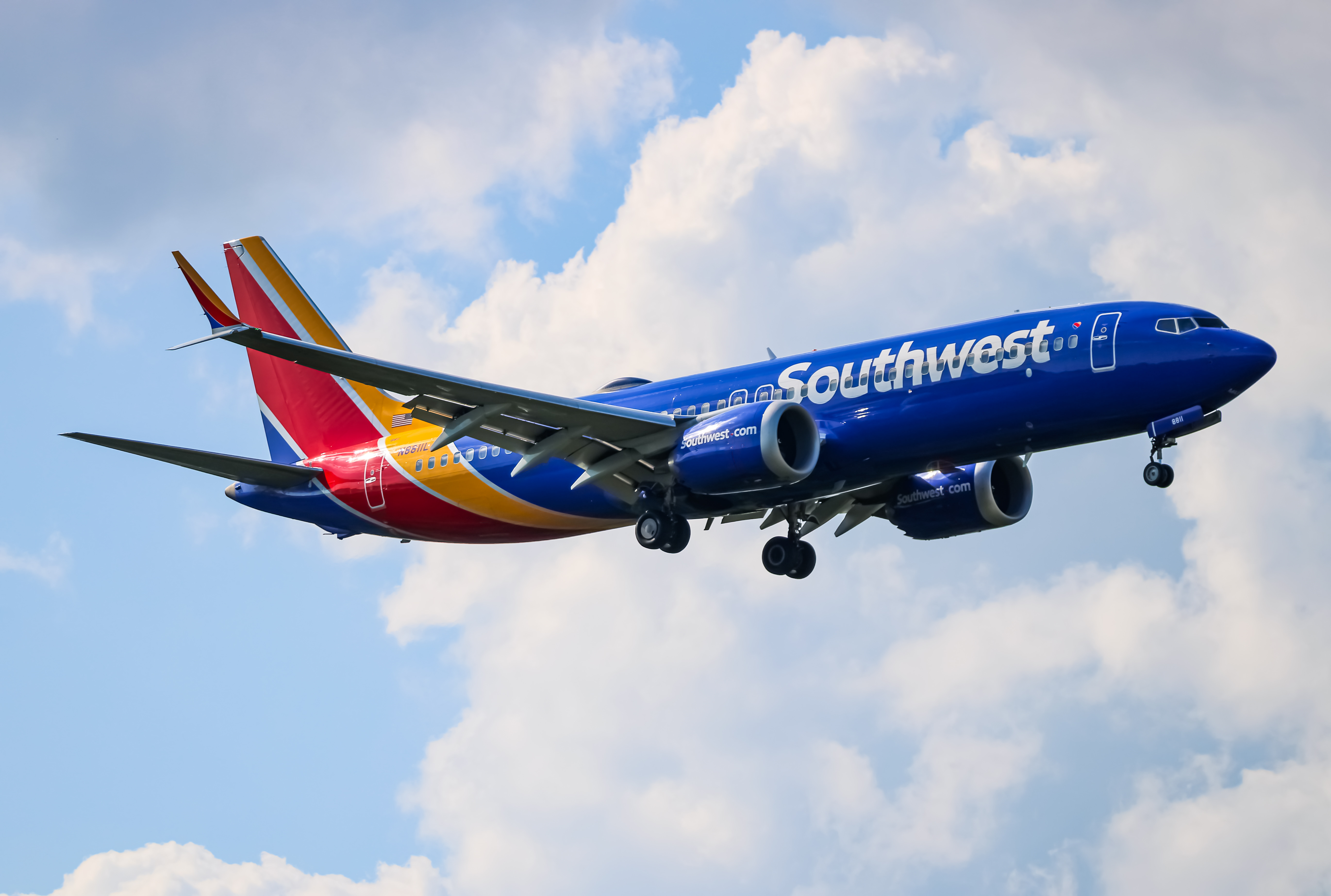 Full size: Southwest Airlines Boeing 737 MAX 8 N8811L at Baltimore/Washington International Thurgood Marshall Airport
