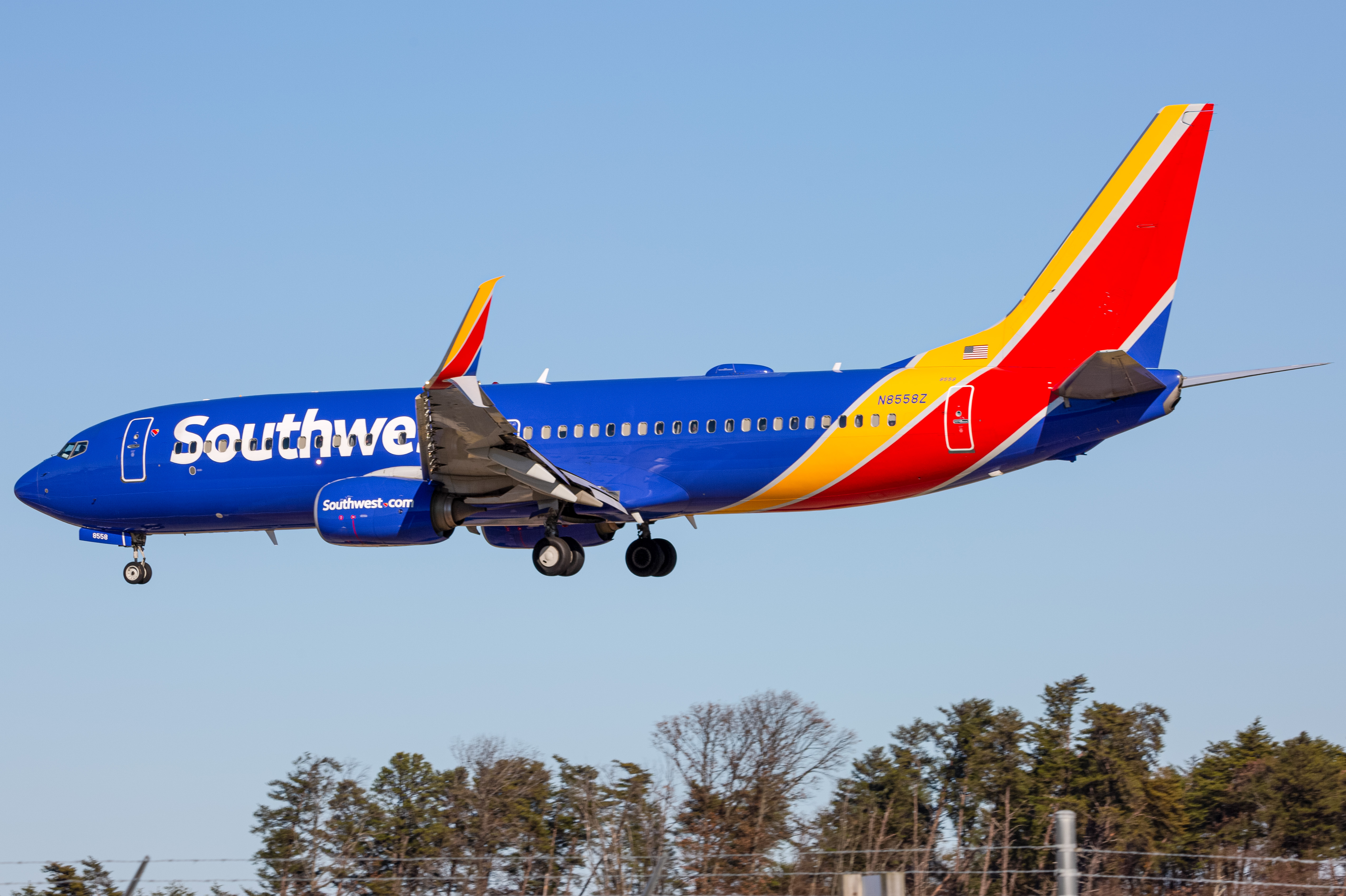 Full size: Southwest Airlines Boeing 737-800 N8558Z at Baltimore/Washington International Thurgood Marshall Airport
