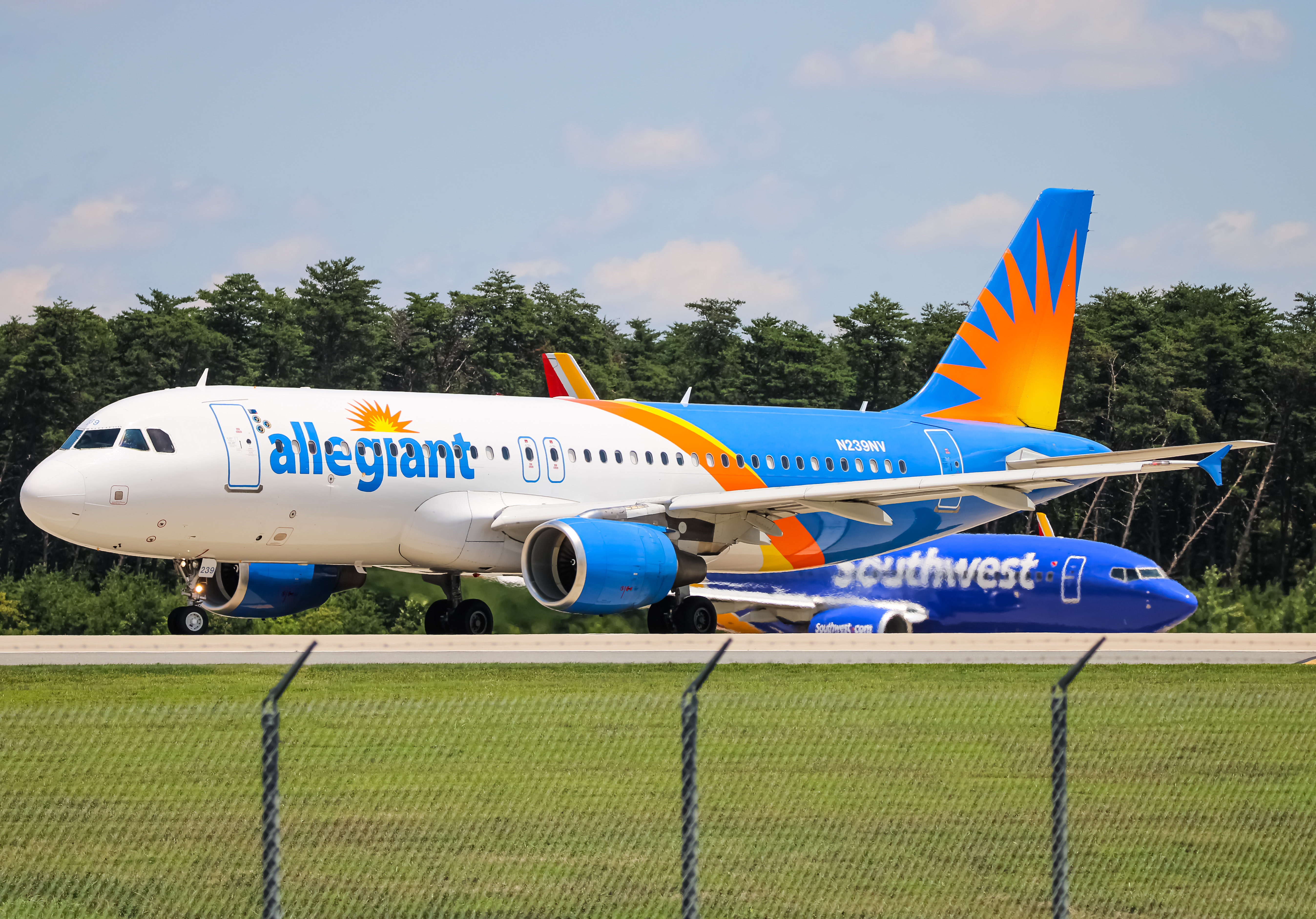 Full size: Allegiant Air Airbus A320 N239NV at Baltimore/Washington International Thurgood Marshall Airport
