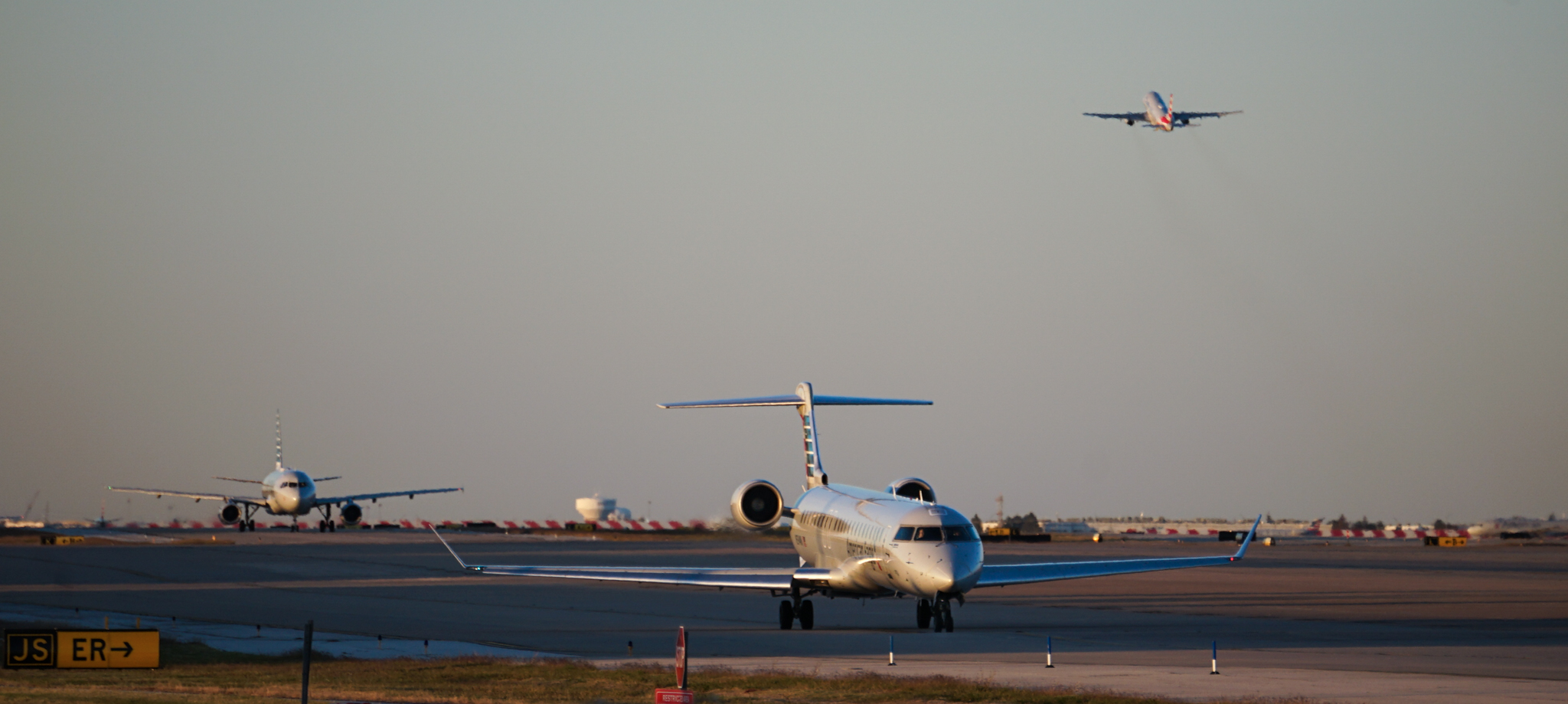 Full size: Airport Photo KDFW at Dallas-Fort Worth International Airport
