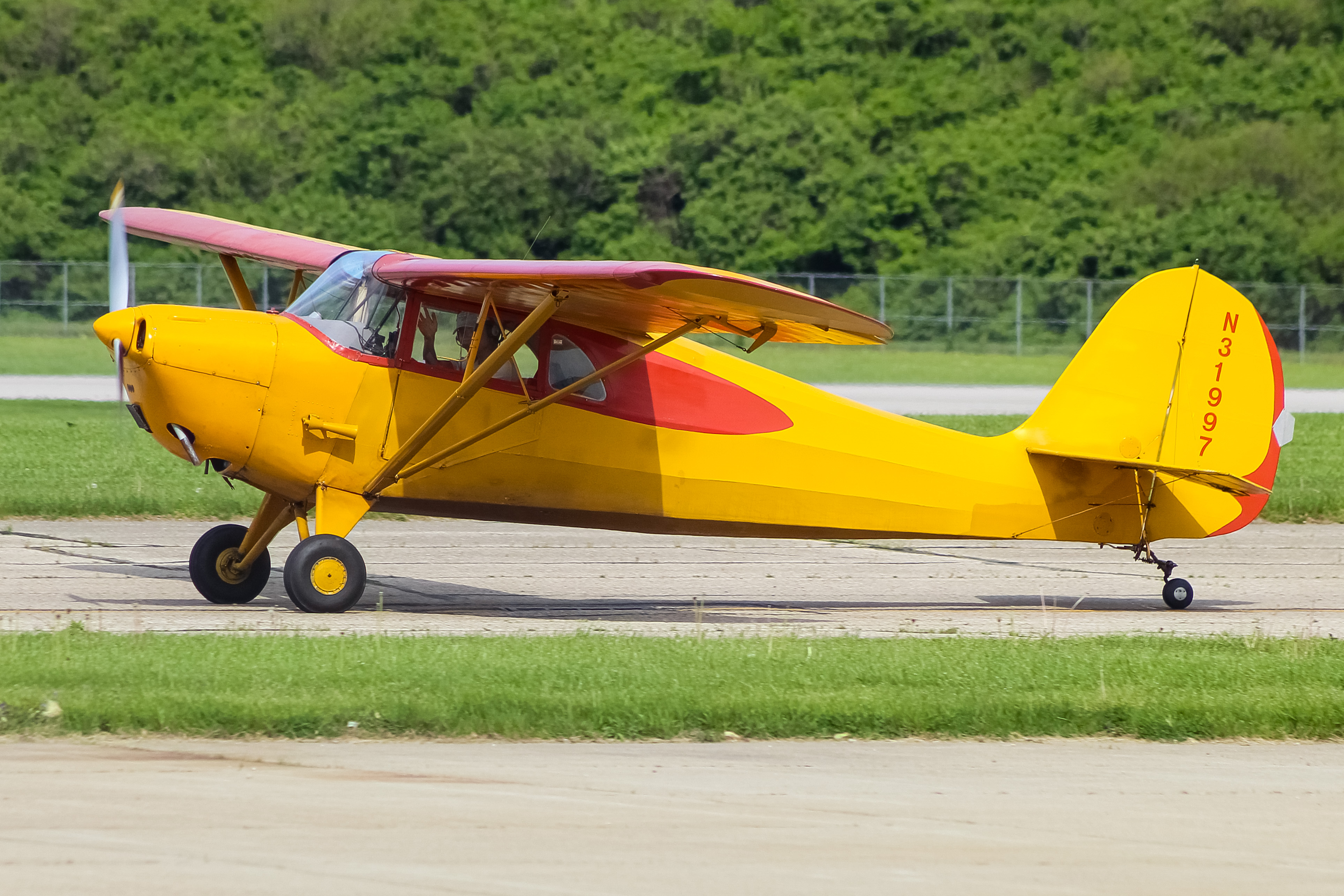 Full size: PRIVATE  Aeronca 65-CA Super Chief N31997 at Cincinnati Municipal Airport/Lunken Field