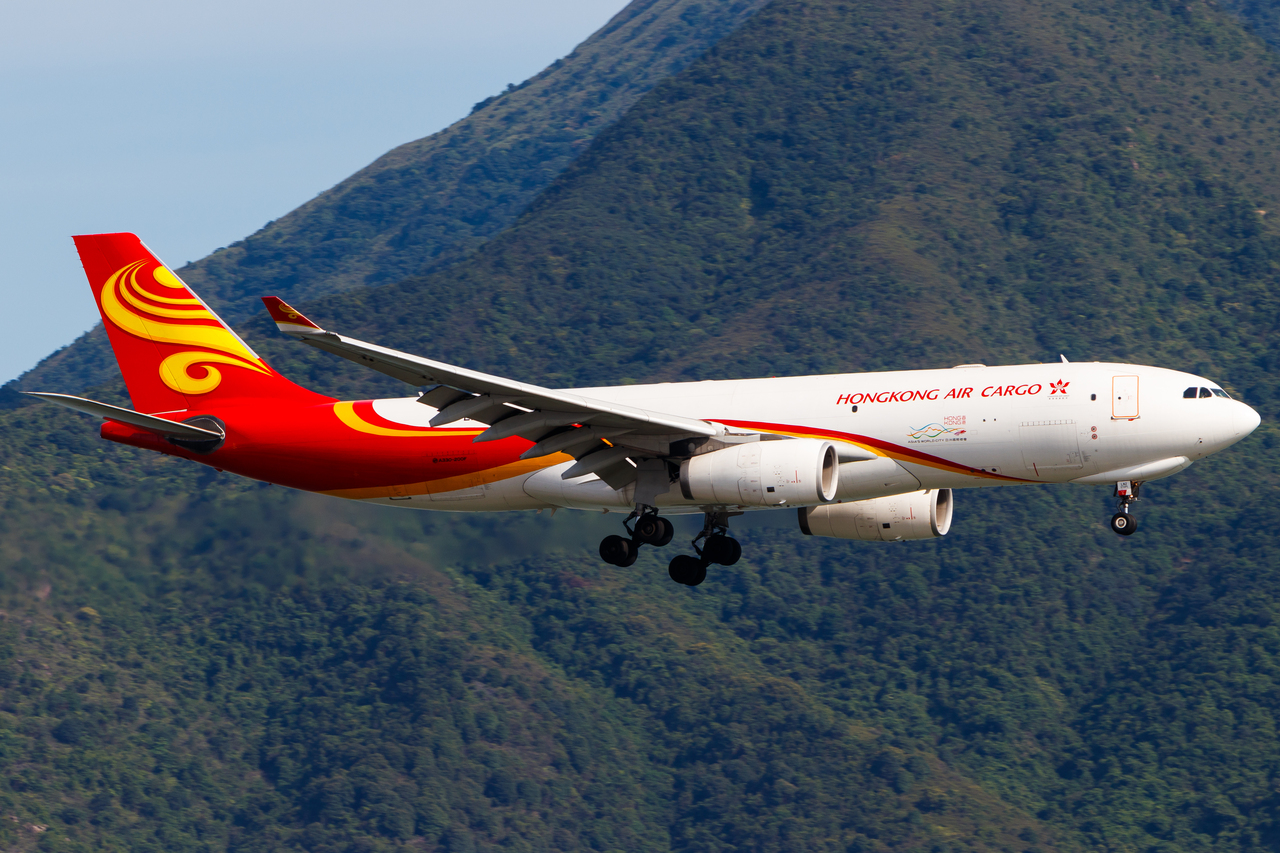 Full size: Hong Kong Air Cargo Airbus A330-200F B-LNZ at Hong Kong International Airport
