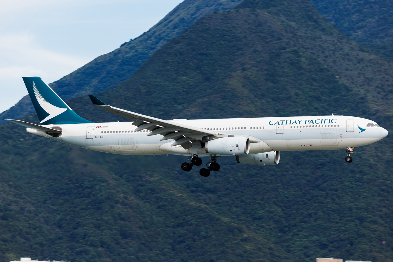 Full size: Cathay Pacific Airbus A330-300 B-LBD at Hong Kong International Airport