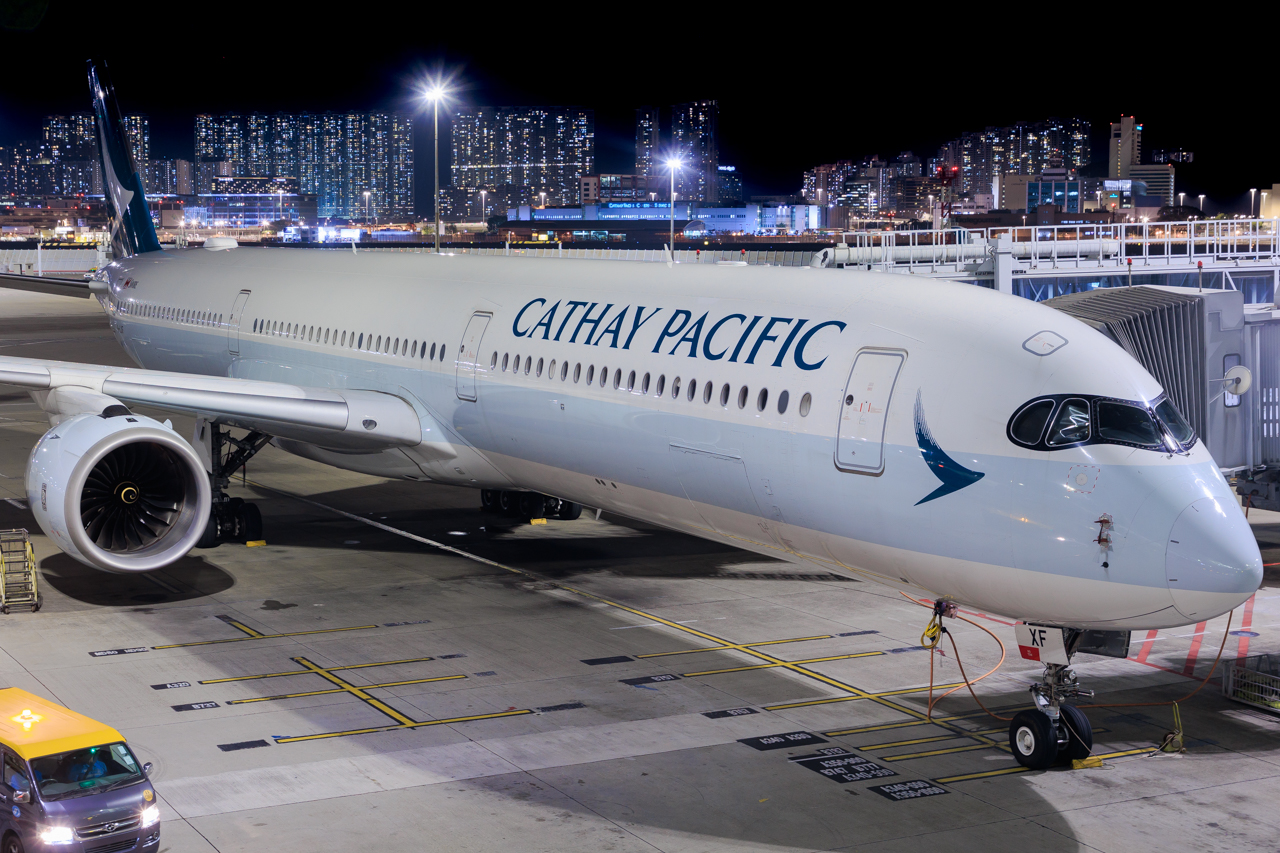 Full size: Cathay Pacific Airbus A350-1000 B-LXF at Hong Kong International Airport