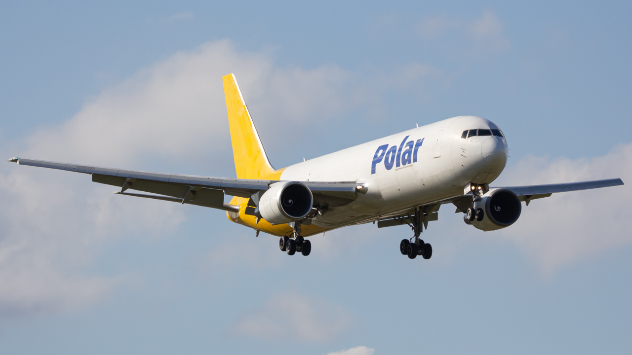 Full size: Polar Air Boeing 767-300F N647GT at Miami International Airport