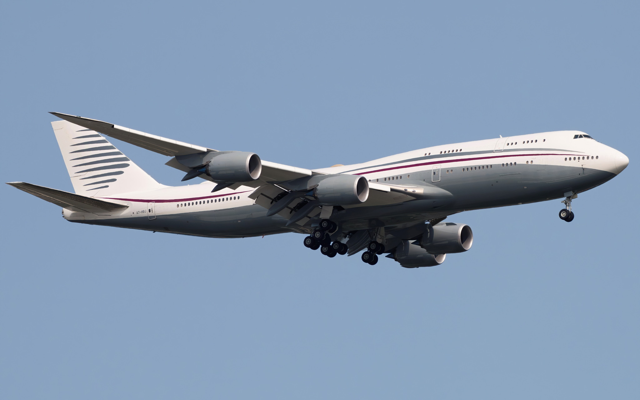 Full size: Qatar Amiri Flight Boeing 747-8i A7-HBJ at Washington Dulles International Airport