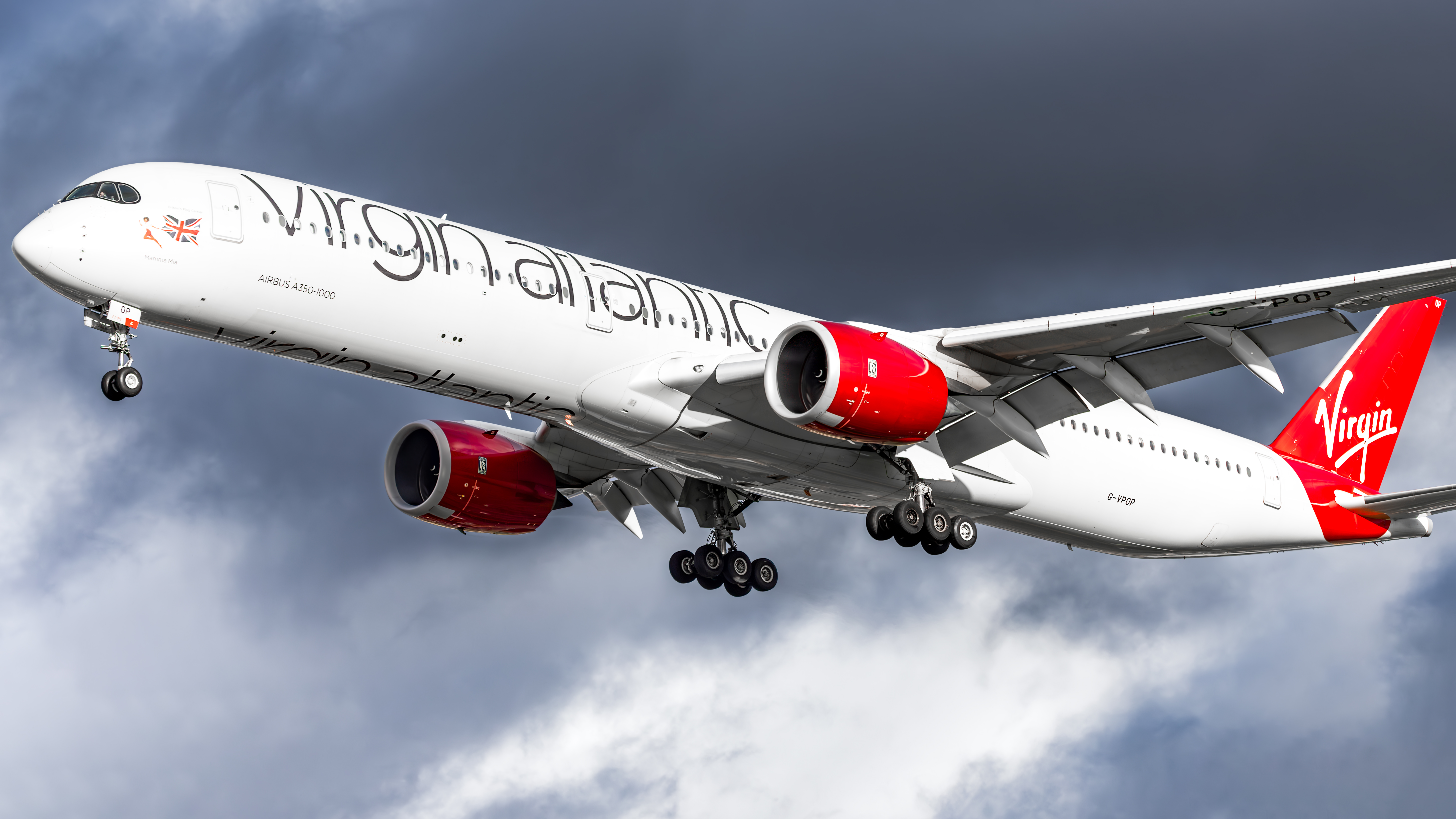 Full size: Virgin Atlantic  Airbus A350-1000 G-VPOP at London Heathrow International Airport