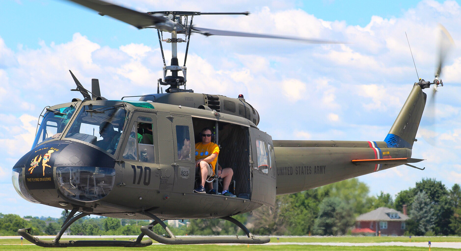 Full size: PRIVATE Bell UH-1 Huey N823LW at Lancaster Airport