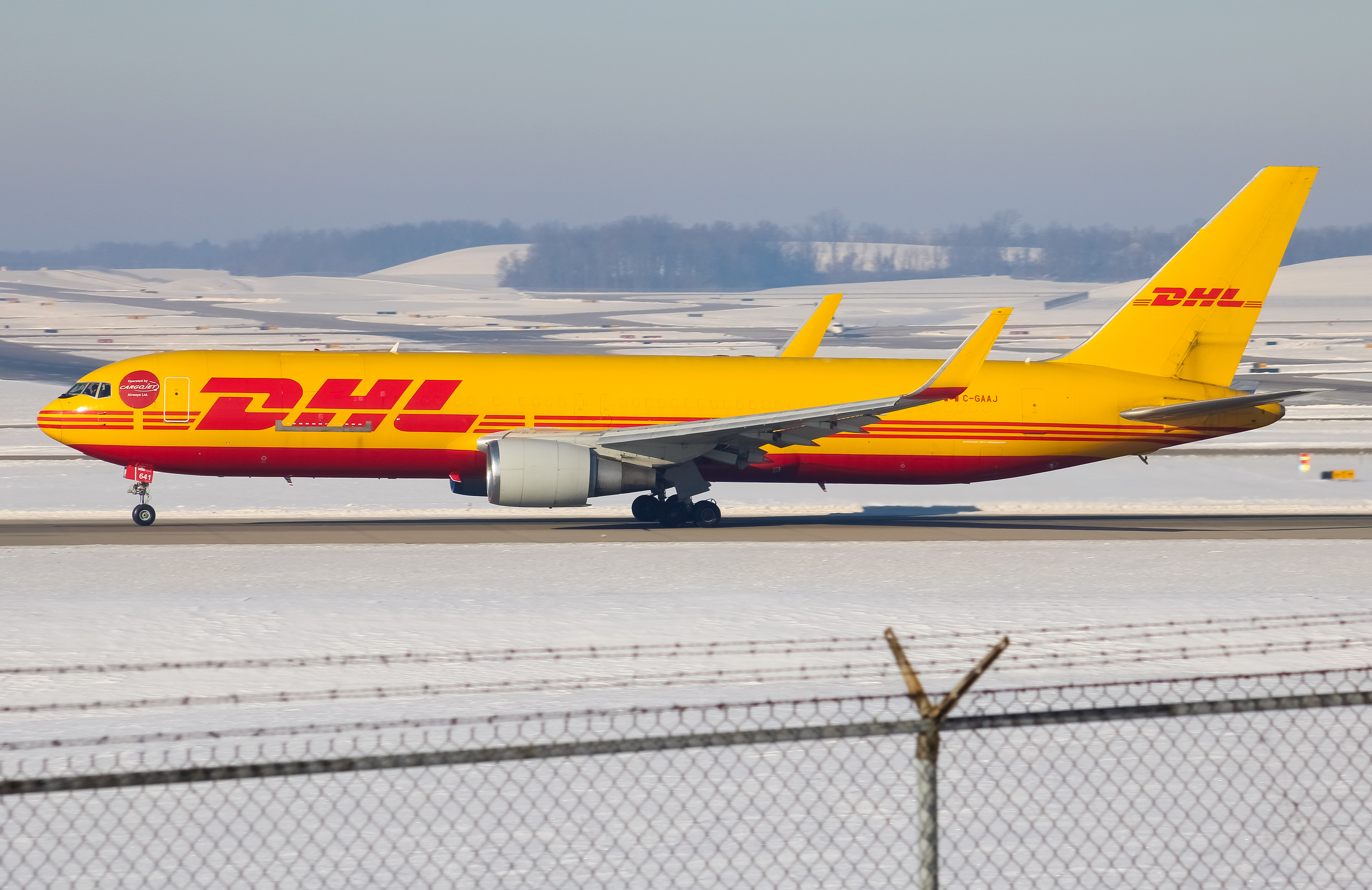 Full size: Cargojet Airways Boeing 767-300ER BDSF C-GAAJ at Cincinnati/Northern Kentucky International Airport
