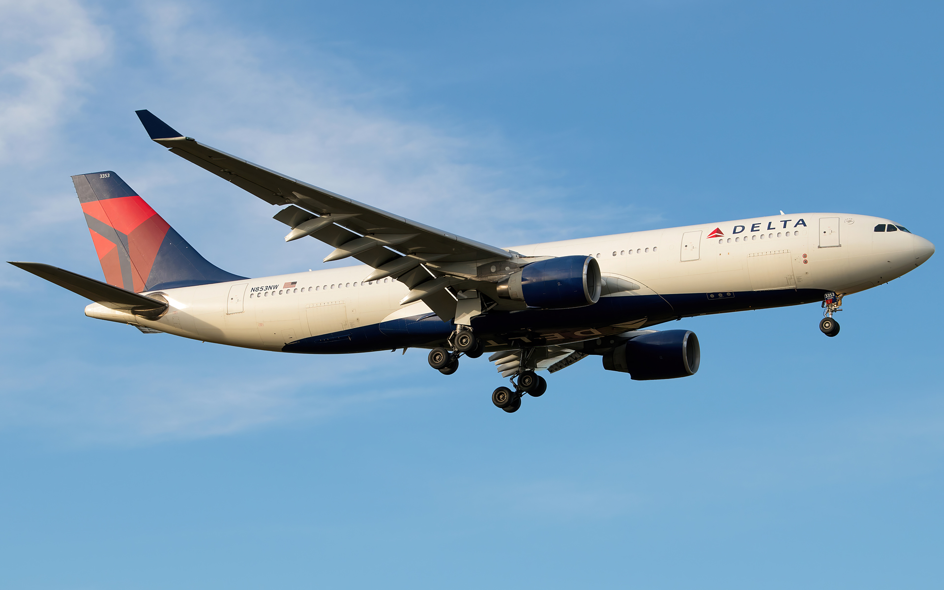 Full size: Delta Airlines Airbus A330-200 N853NW at Baltimore/Washington International Thurgood Marshall Airport