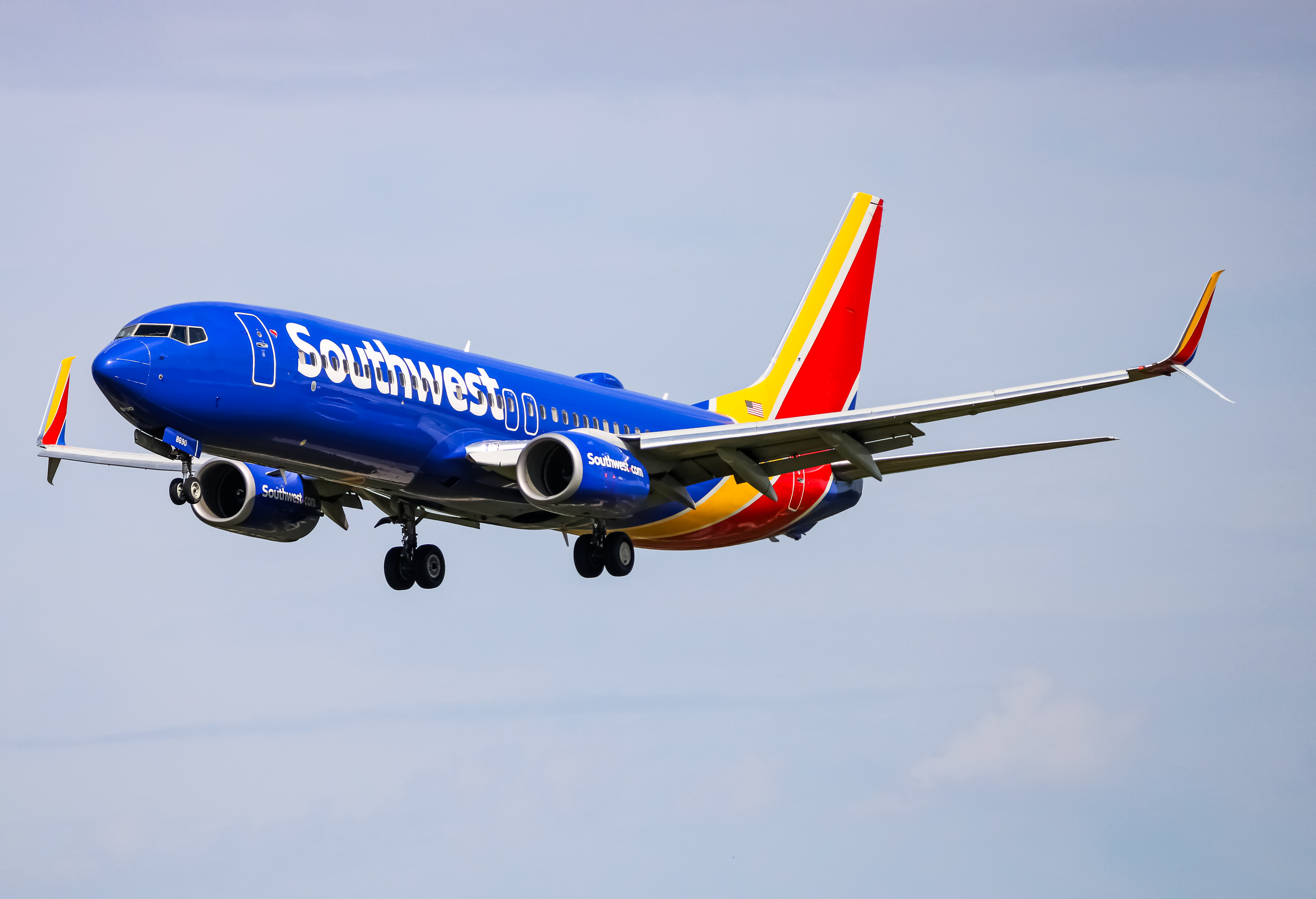 Full size: Southwest Airlines Boeing 737-800 N8690A at Baltimore/Washington International Thurgood Marshall Airport