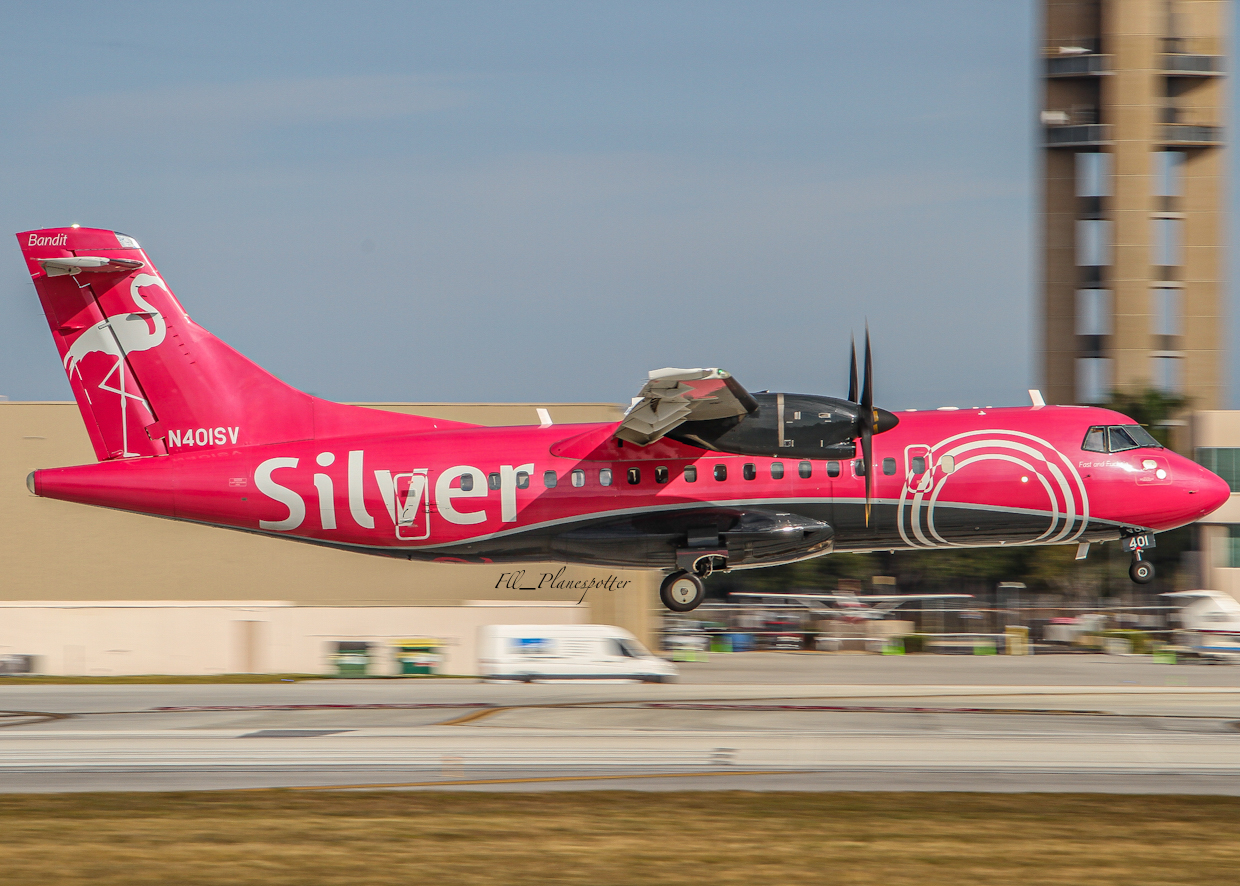 Full size: Silver Airways ATR 42-600 N401SV at Fort Lauderdale/Hollywood International Airport