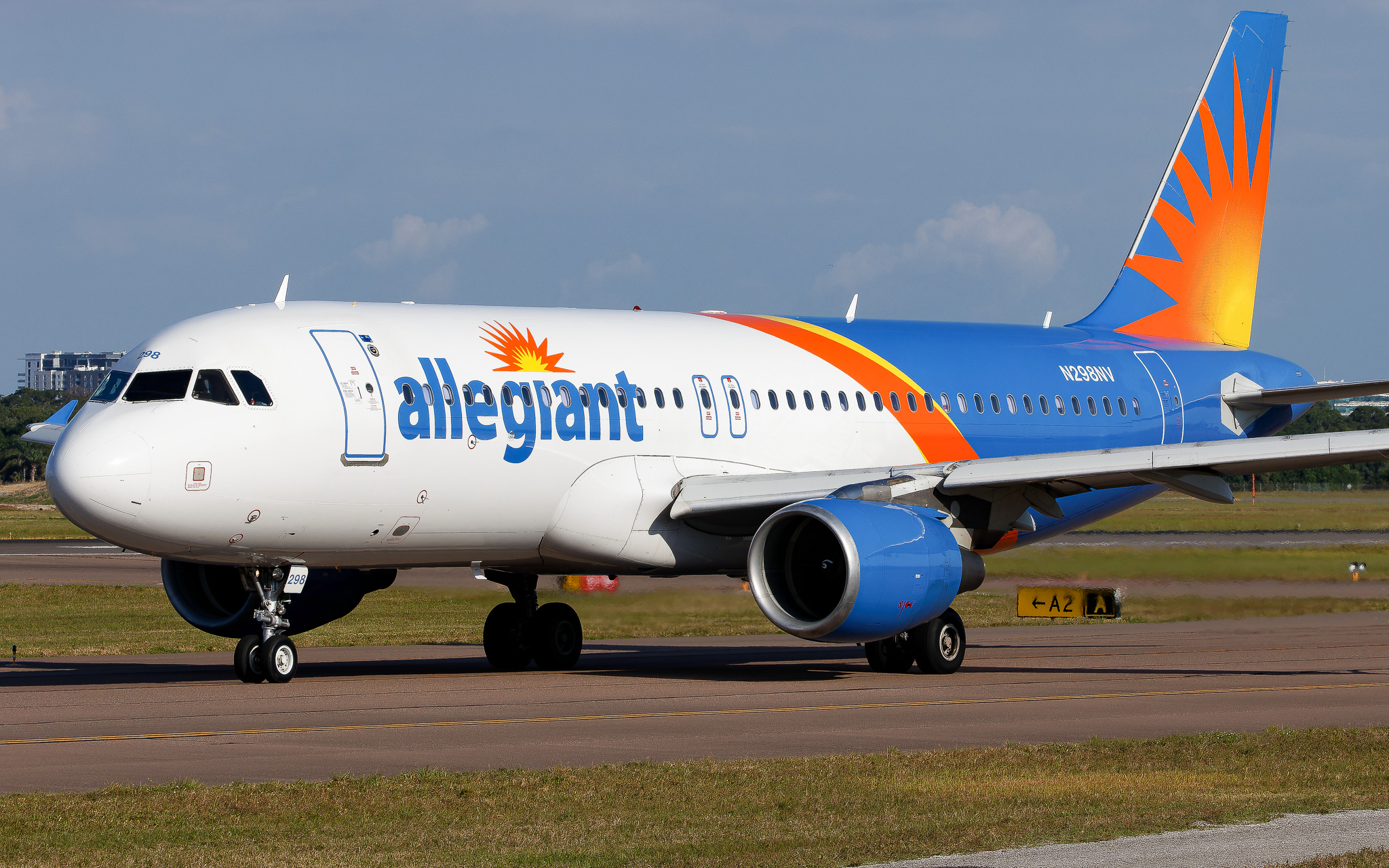Full size: Allegiant Air Airbus A320 N298NV at St. Petersburg Clearwater International Airport