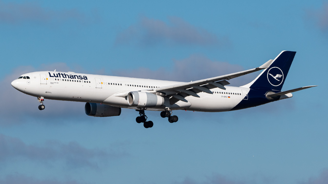 Full size: Lufthansa Airbus A330-300 D-AIKO at Hartsfield-Jackson Atlanta International Airport