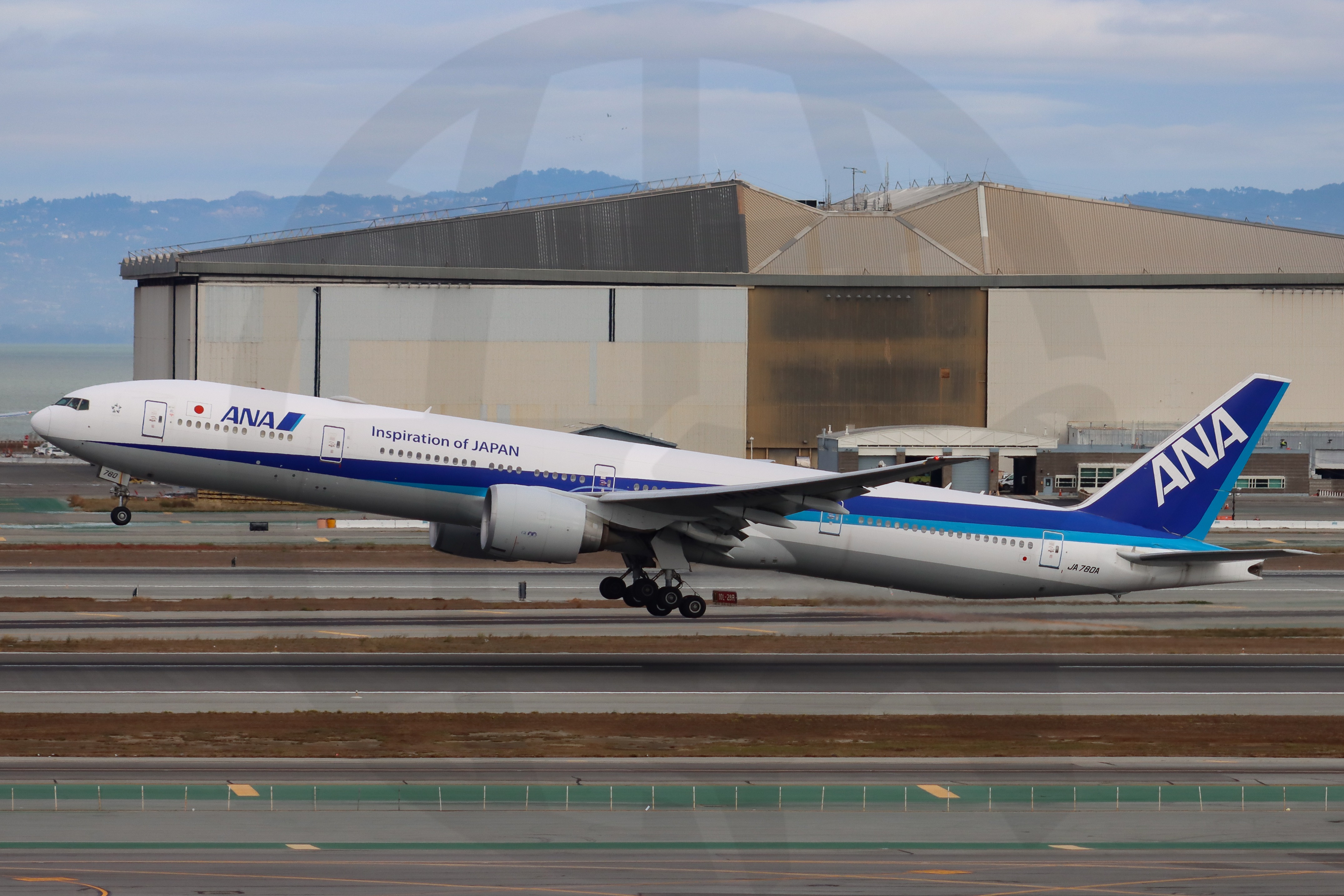 Full size: All Nippon Airways Boeing 777-300ER JA780A at San Francisco International Airport