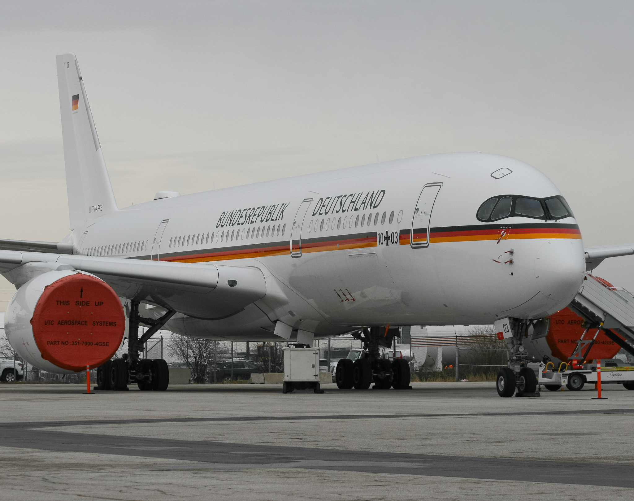 Full size: Luftwaffe Airbus A350-900 10+03 at Lester B Pearson International Airport