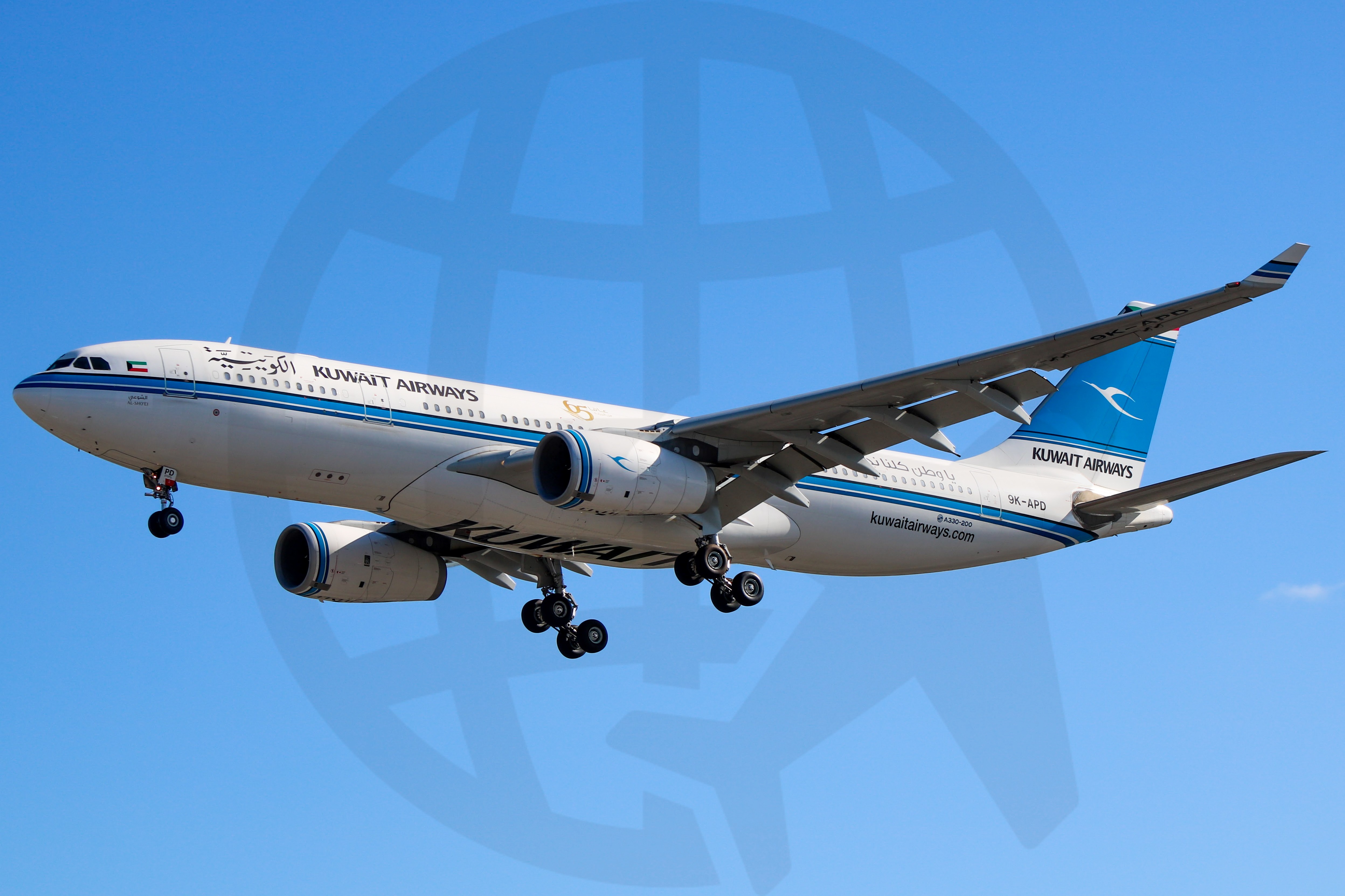 Full size: Kuwait Airways Airbus A330-200 9K-APD at London Heathrow International Airport