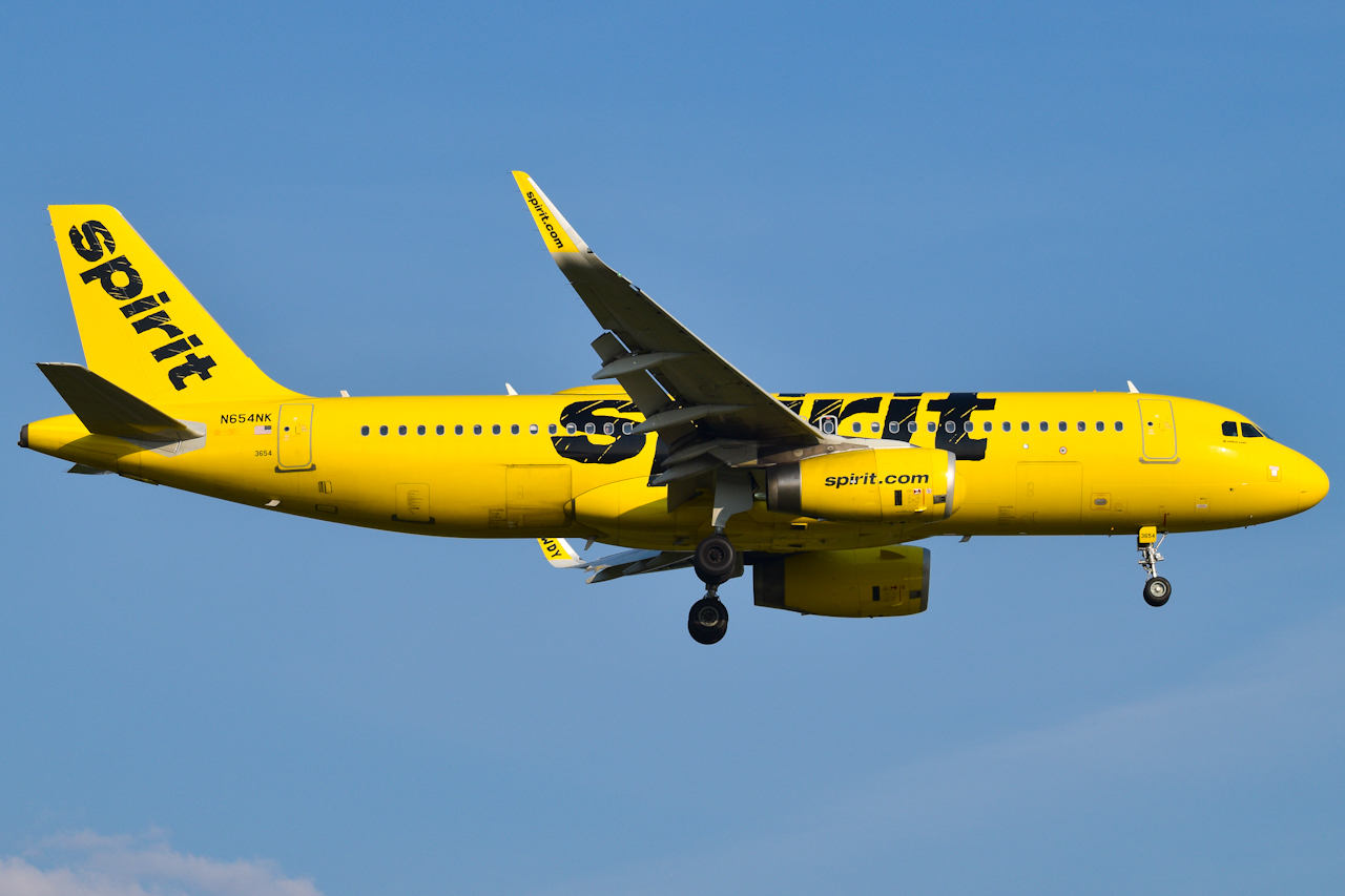 Full size: Spirit Airlines Airbus A320 N654NK at Raleigh-Durham International Airport