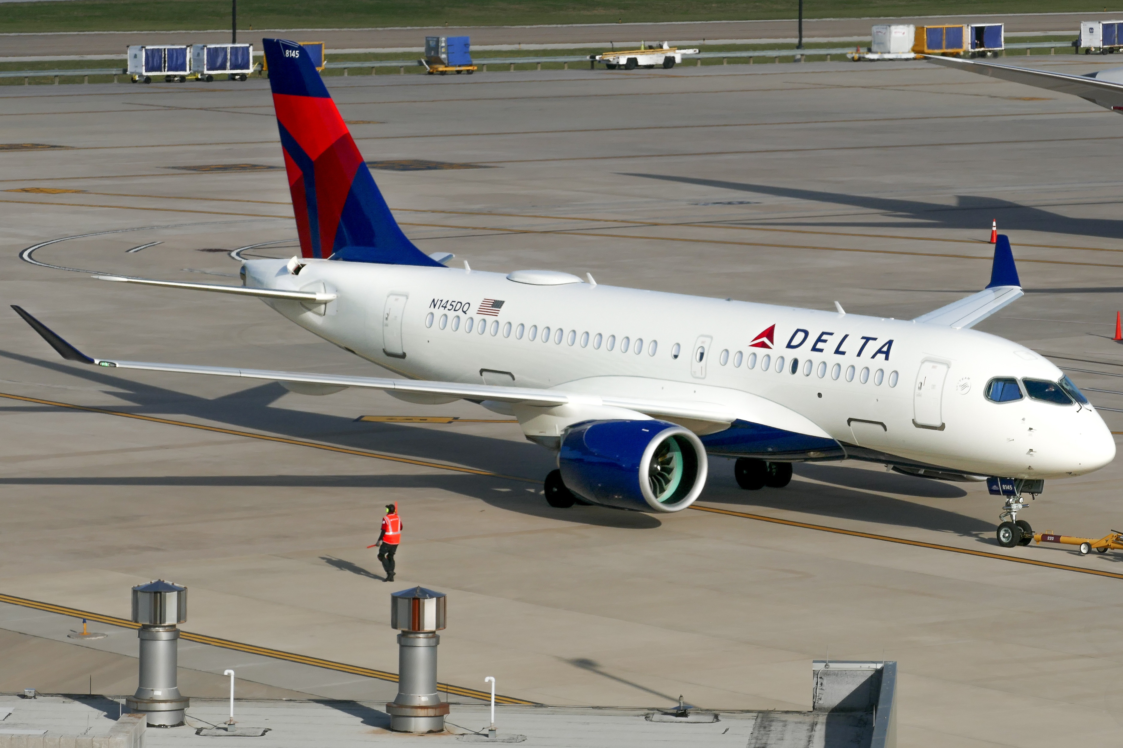 Full size: Delta Airlines Airbus A220-100 N145DQ at Austin-Bergstrom International Airport