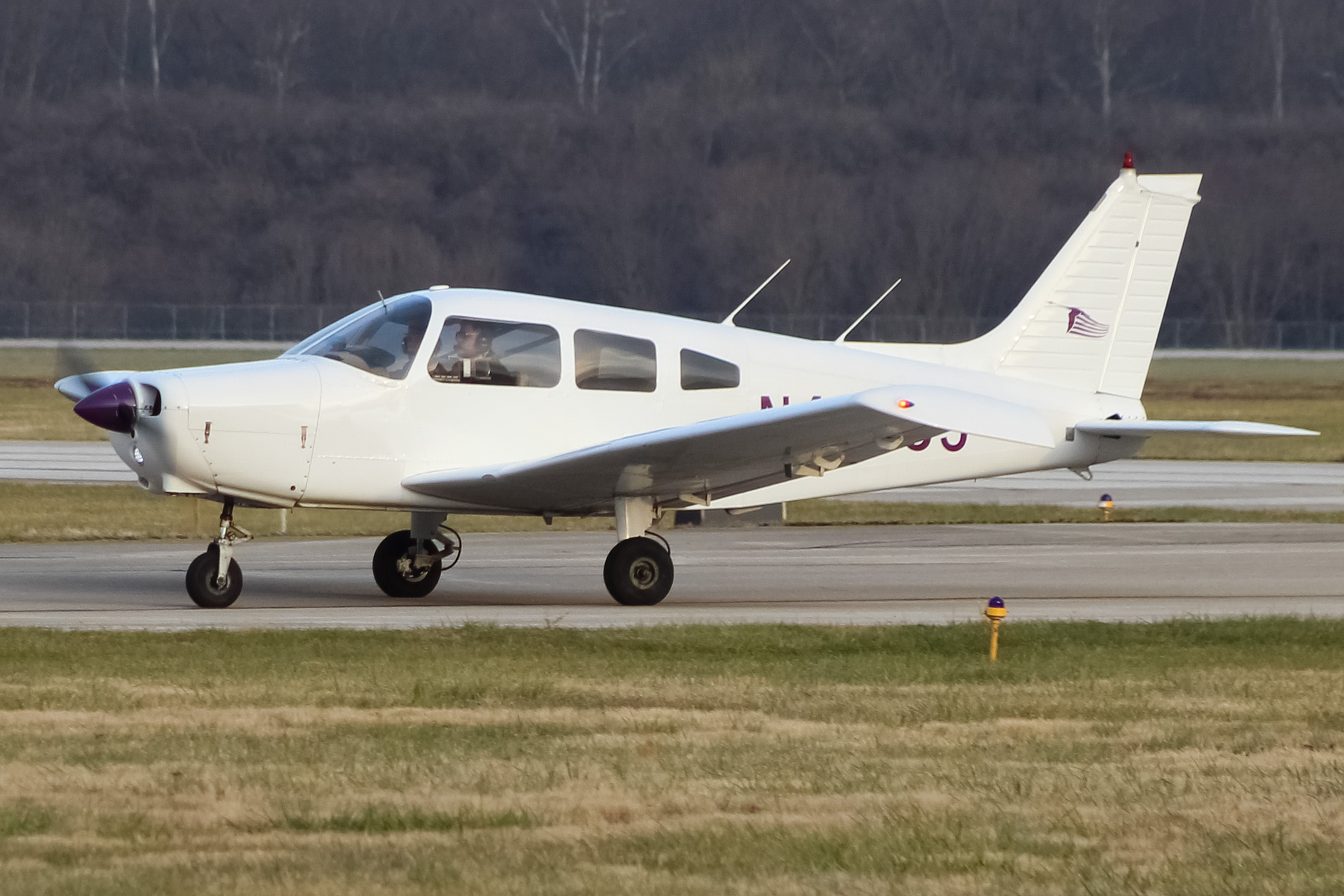 Full size: PRIVATE Piper 28 Cherokee N2710S at Cincinnati Municipal Airport/Lunken Field