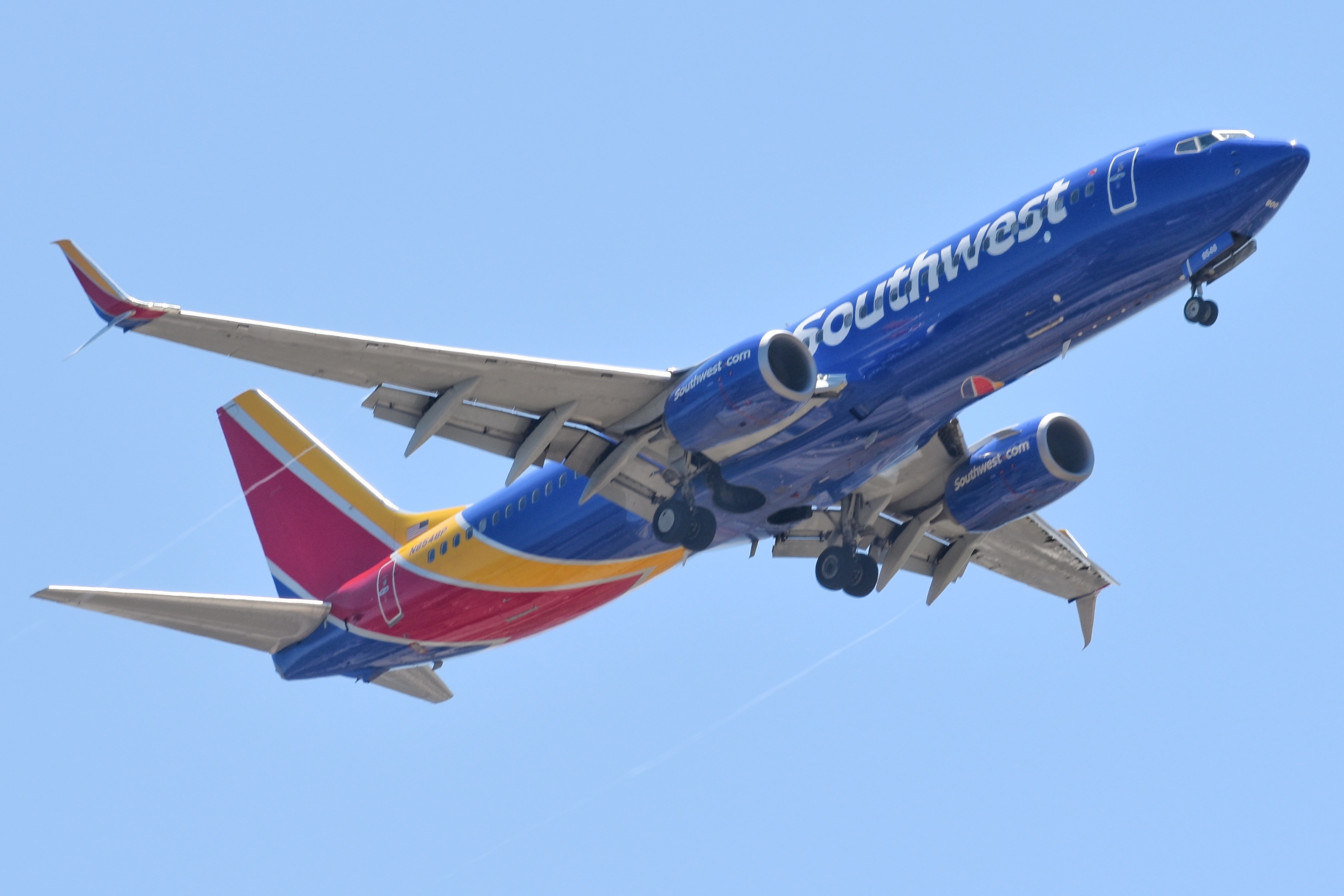 Full size: Southwest Airlines Boeing 737-800 N8548P at San Diego International Airport