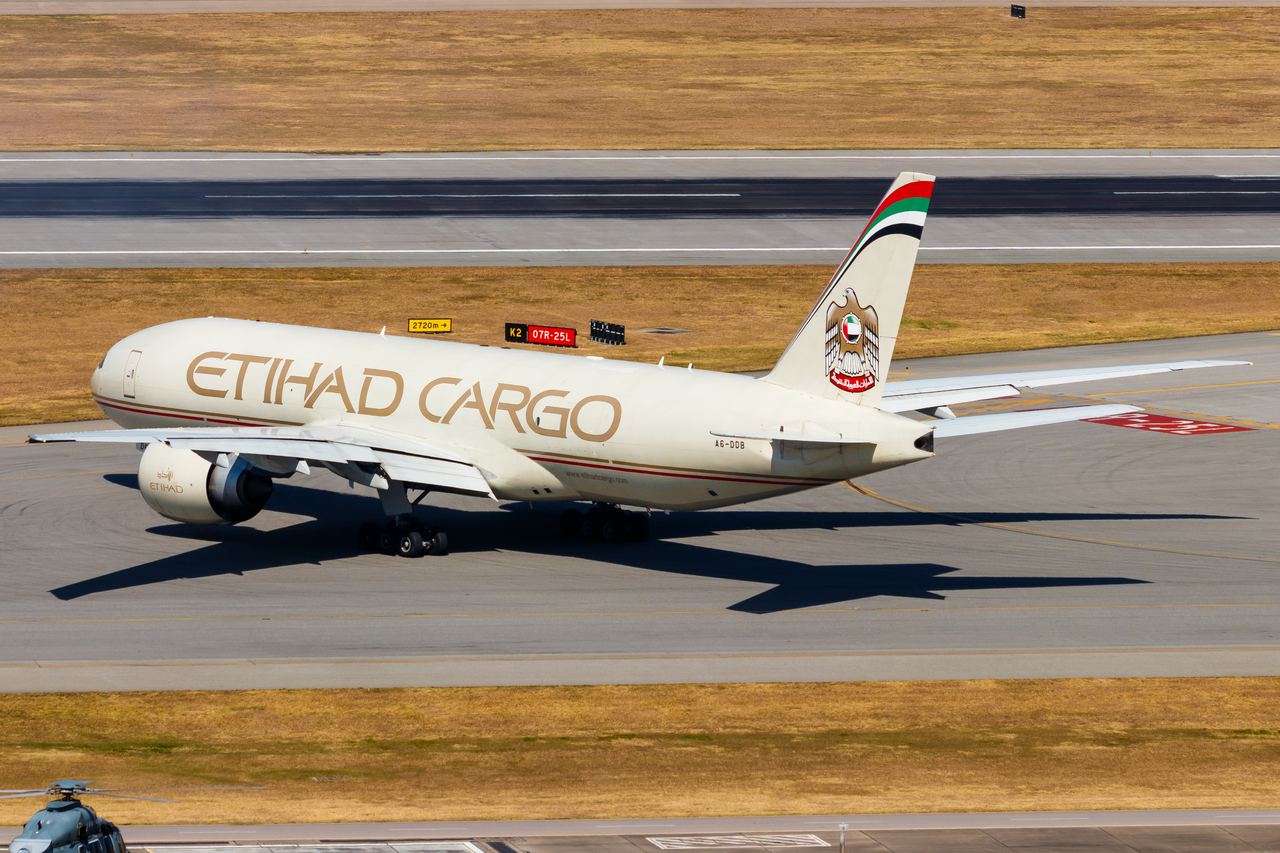 Full size: Etihad Cargo Boeing 777-F A6-DDB at Hong Kong International Airport