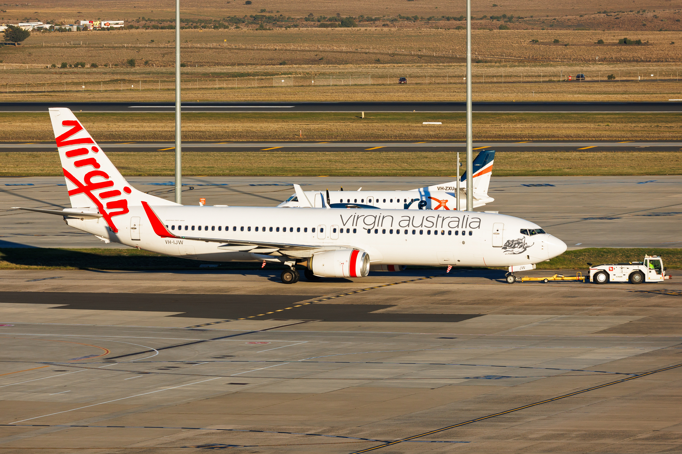 Full size: Virgin Australia Boeing 737-800 VH-IJW at Melbourne Airport