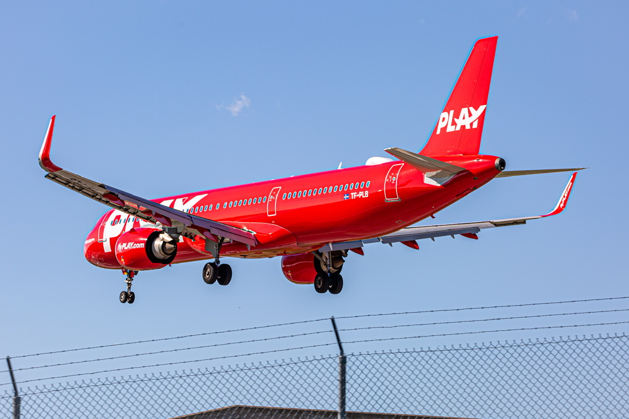 Full size: Play Airbus A321NEO TF-PLB at Baltimore/Washington International Thurgood Marshall Airport